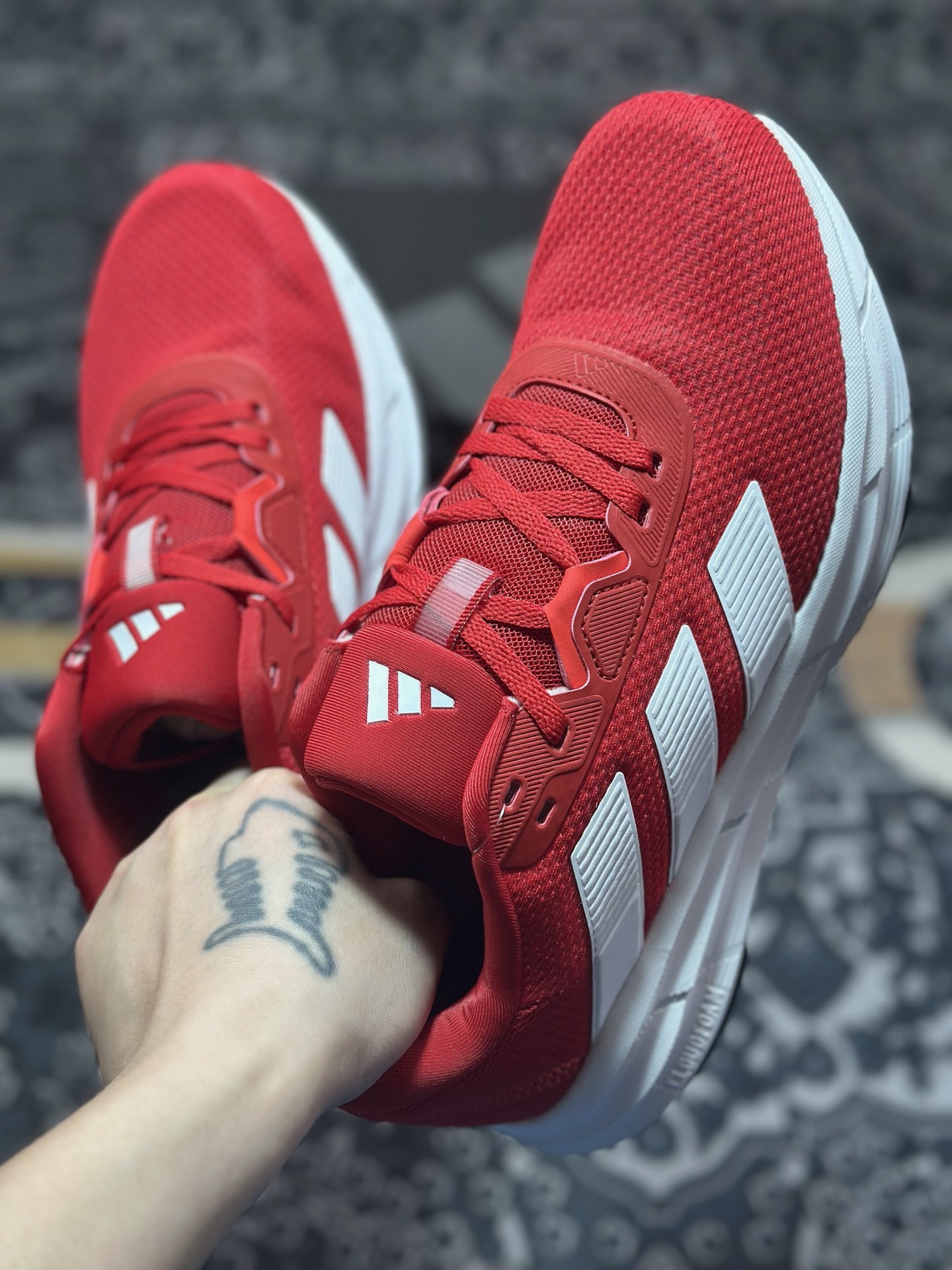 原装级别 adidas galaxy 7 GALAXY 7 舒适柔软防滑耐磨 低帮跑步鞋 IE8226