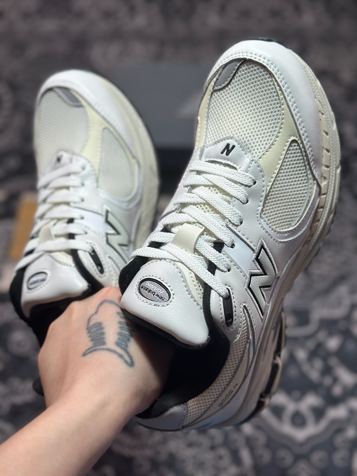 原装级别 New Balance M2002R NB新百伦潮流复古织物皮革减震防滑耐磨轻便低帮跑步鞋