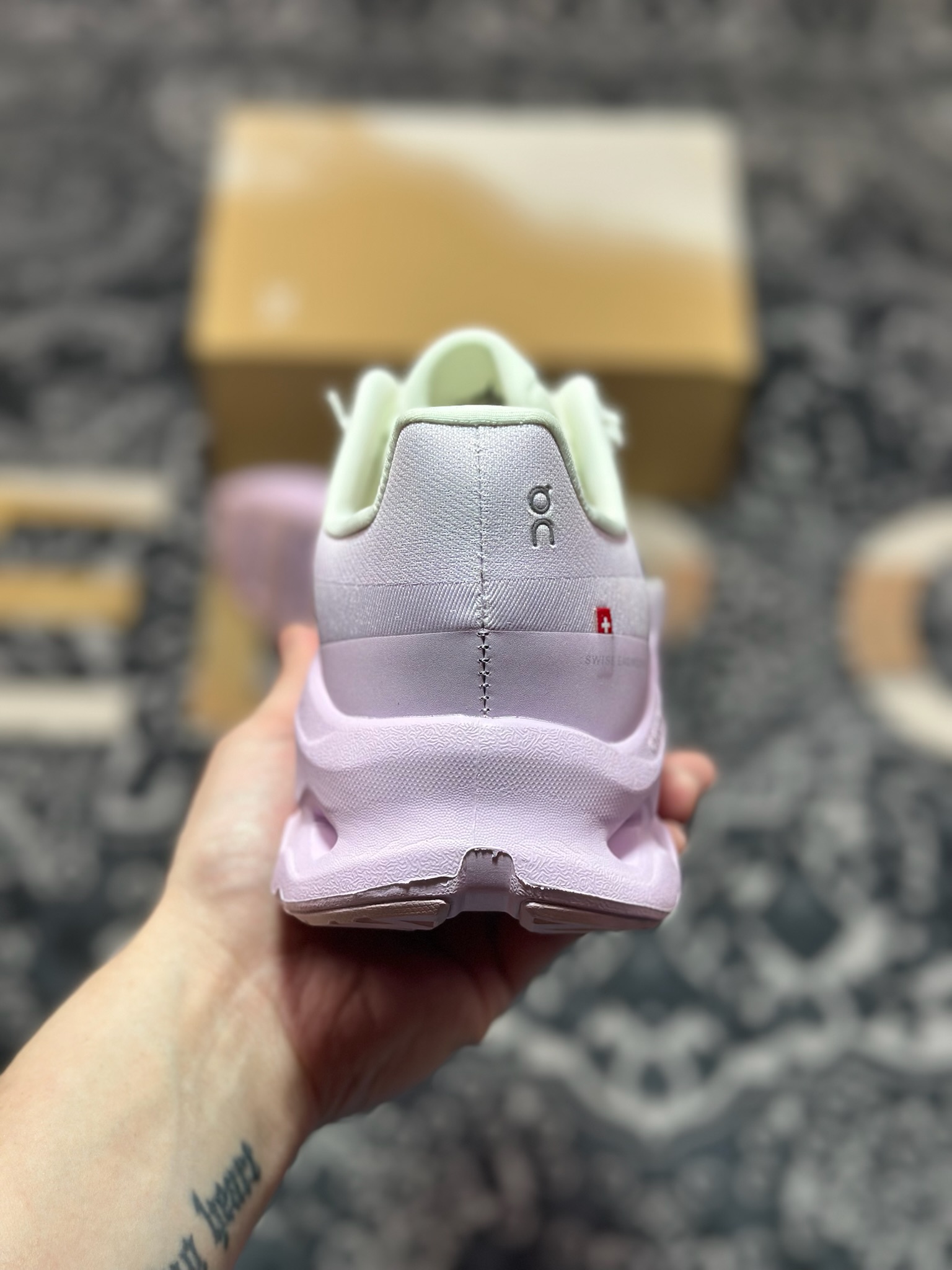 原装级别 On 昂跑 Cloudtilt 舒适轻盈 低帮跑步鞋 3WE10053286