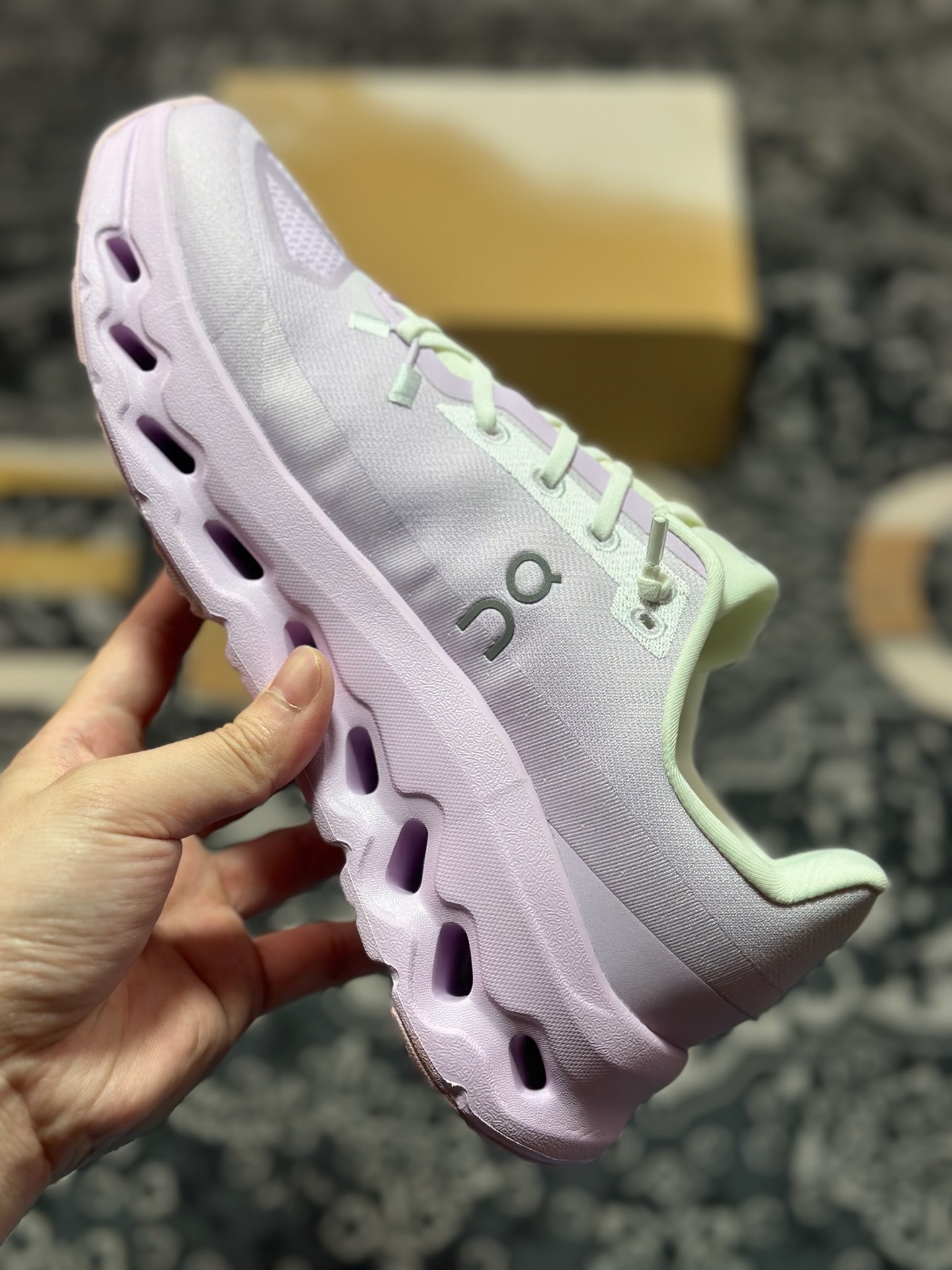 原装级别 On 昂跑 Cloudtilt 舒适轻盈 低帮跑步鞋 3WE10053286