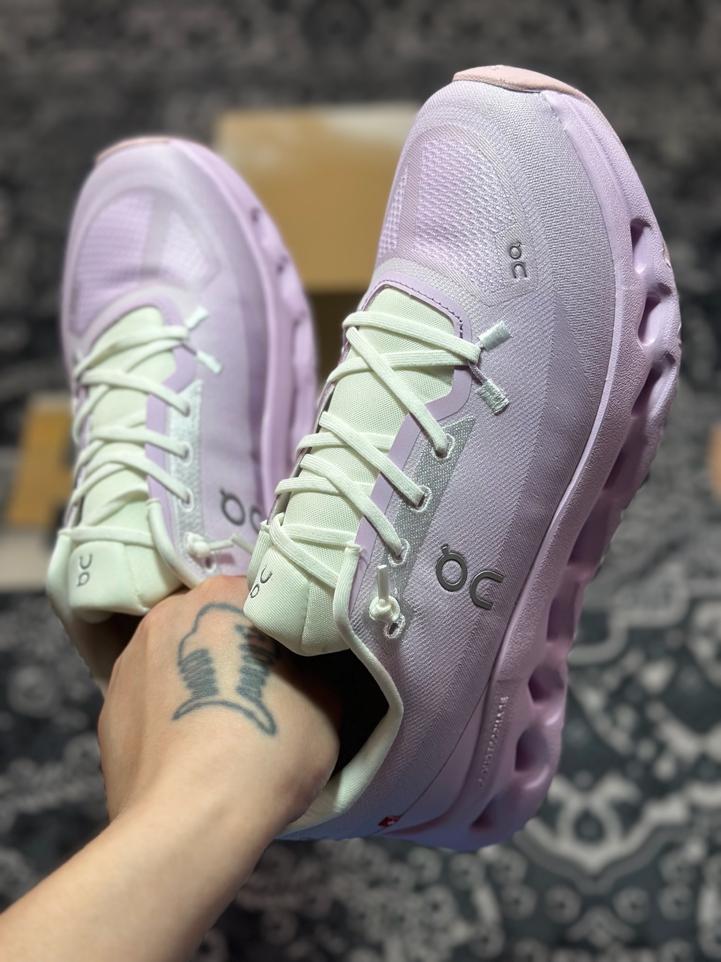 原装级别 On 昂跑 Cloudtilt 舒适轻盈 低帮跑步鞋 3WE10053286