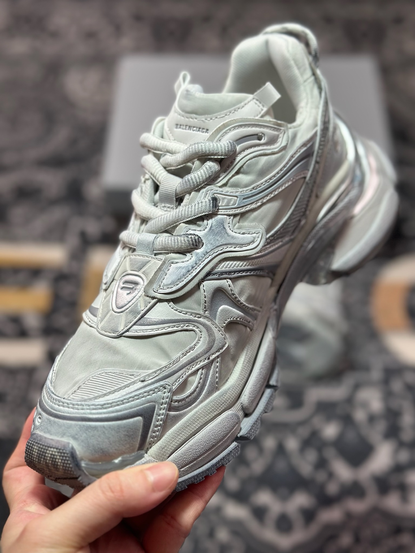 巴黎世家BALENCIAGA Runner Sneaker 3.0慢跑系列低帮复古慢跑鞋“解构拼色深灰银做旧3.0”779066 WRNNY 1180-High Quatity Cheap Brand wholesale wholesaler seller Clothes Bags handbags Sneakers Top Fashion Clothing Shoes from China Factory Chinese suppliers best Quality Beautiful Price 巴黎世家BALENCIAGA Runner Sneaker 3.0慢跑系列低帮复古慢跑鞋“解构拼色深灰银做旧3.0”779066 WRNNY 1180