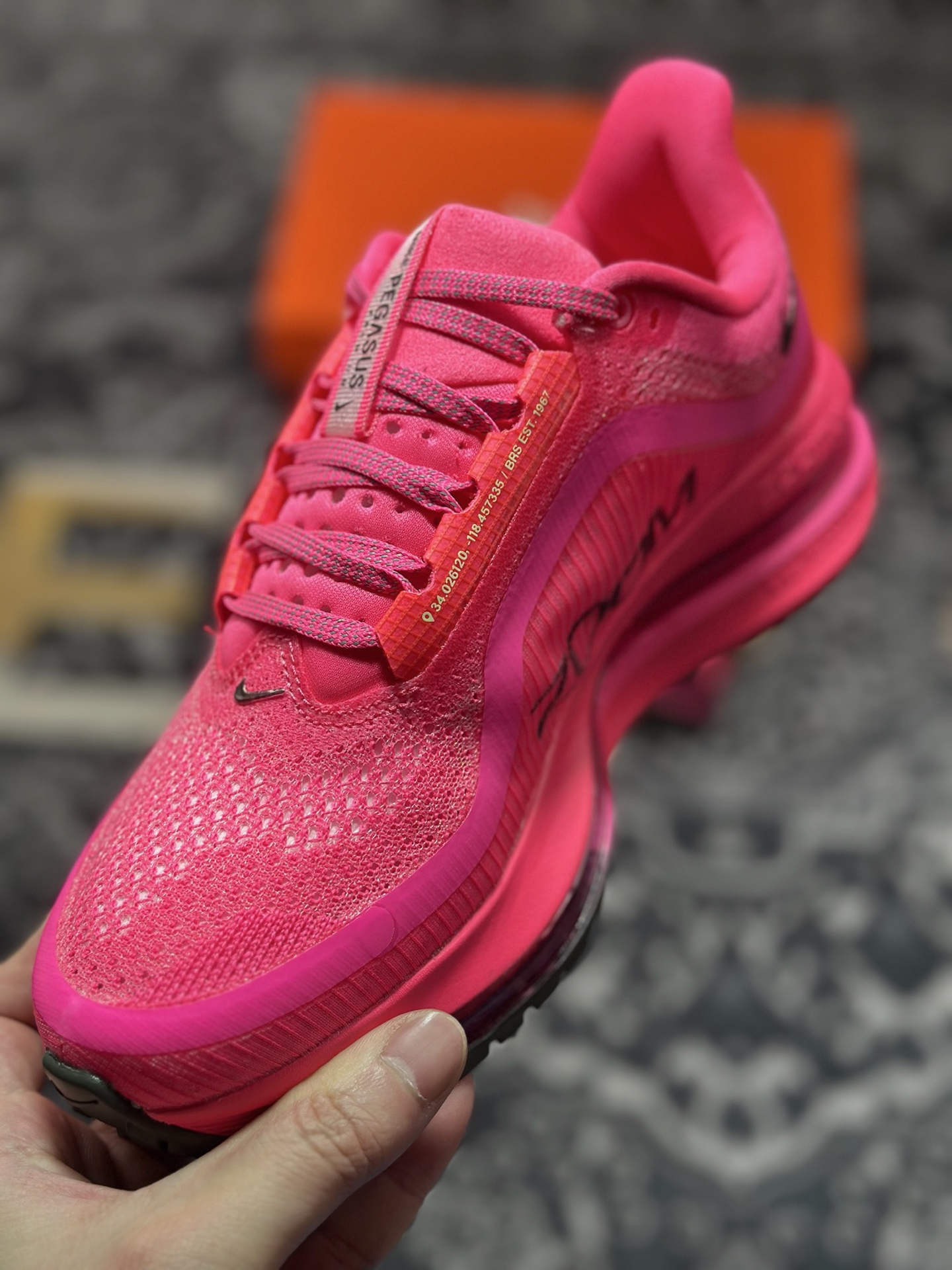 原装级别 NIKE PEGASUS PREMIUM耐克飞马公路跑步鞋 HQ2592-003