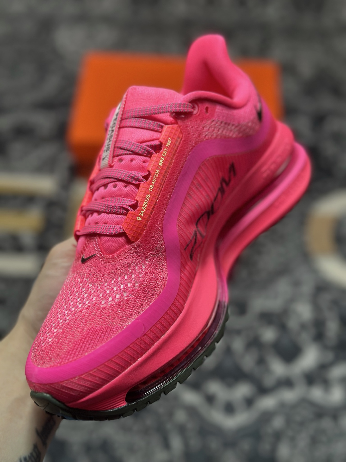 原装级别 NIKE PEGASUS PREMIUM耐克飞马公路跑步鞋 HQ2592-003