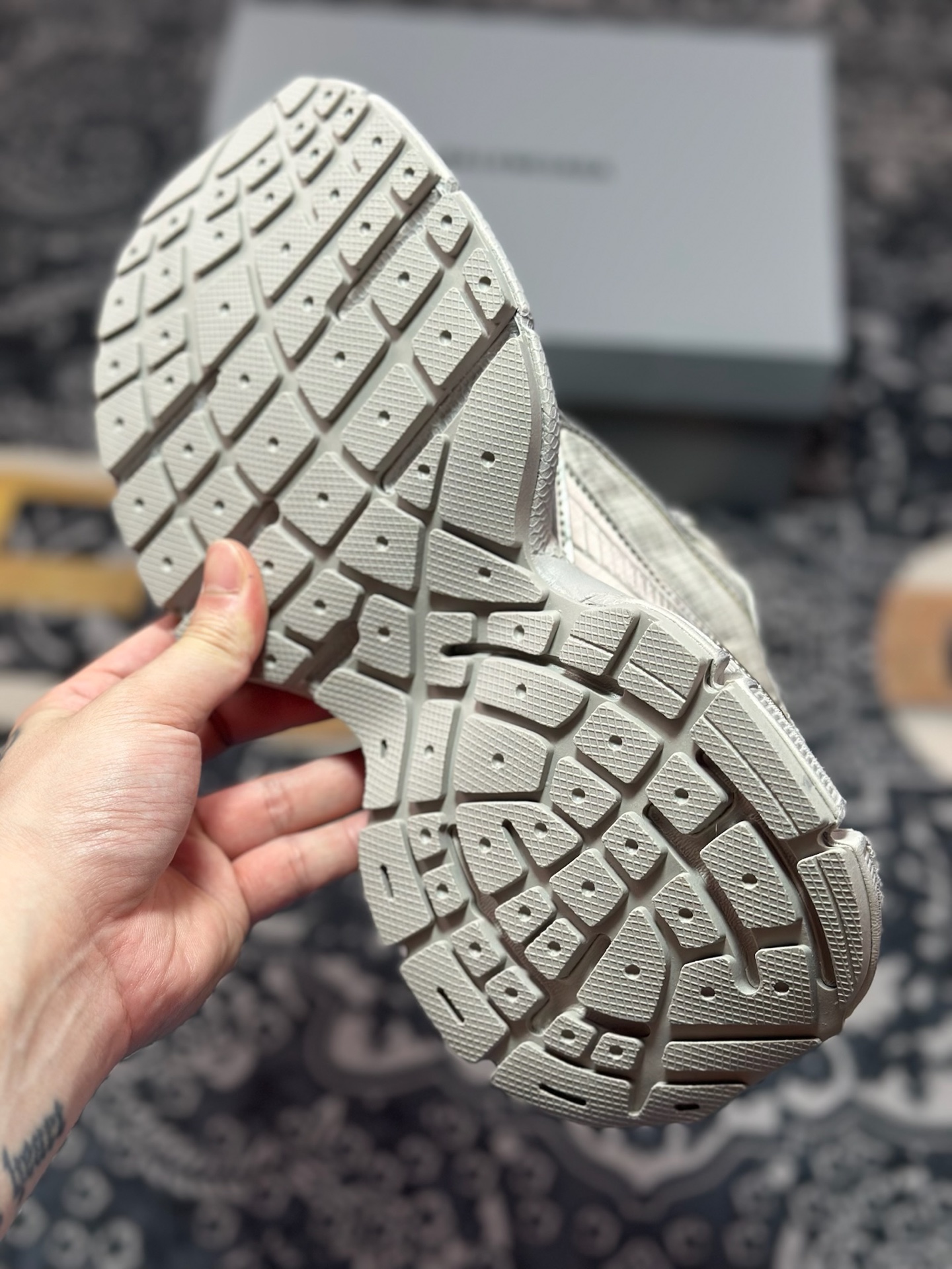 巴黎世家BALENCIAGA 3XL Sneakers 3+系列低帮复古阔型底姥爹风潮流百搭休闲慢跑鞋“透明网纱香槟金荧光黄”734734 2077 3XL-莆田鞋,莆田鞋货源,高仿鞋,高仿鞋货源,安福档口,莆田高仿鞋,莆田鞋批发,高仿鞋批发,莆田高仿运动鞋,高仿运动鞋,莆田运动鞋 巴黎世家BALENCIAGA 3XL Sneakers 3+系列低帮复古阔型底姥爹风潮流百搭休闲慢跑鞋“透明网纱香槟金荧光黄”734734 2077 3XL