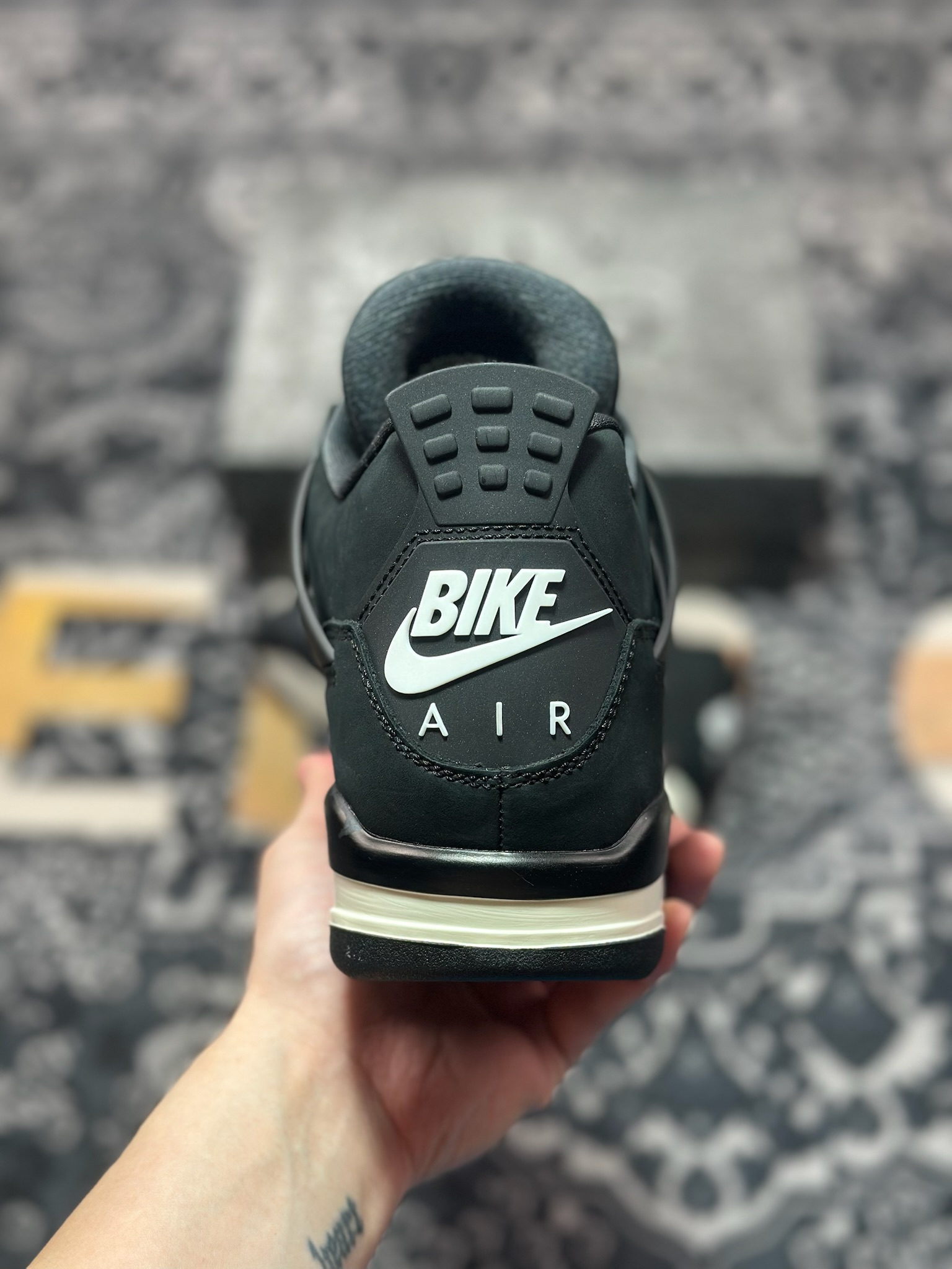 原装级别 Nigel Sylvester x Air Jordan AJ4 Retro 联名黑砖 HF4340-001