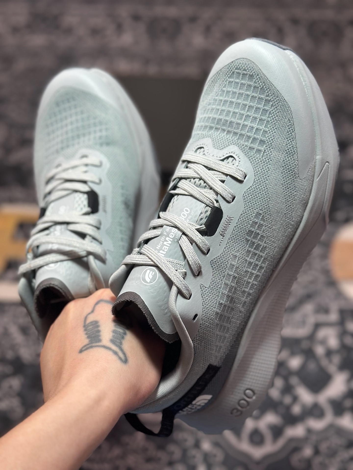 A9220 原装级别 北面/The North Face Altamesa 300 阿尔塔梅萨300系列仿泼水 低帮徒步户外风登山休闲运动鞋 NF0A8A9RV71-140-Chinese UA Cheap High Quatity Brand Clothes Bags handbags Sneakers wholesale wholesaler seller from China Factory suppliers Fashion Clothing Shoes best Quality Beautiful Price A9220 原装级别 北面/The North Face Altamesa 300 阿尔塔梅萨300系列仿泼水 低帮徒步户外风登山休闲运动鞋 NF0A8A9RV71-140