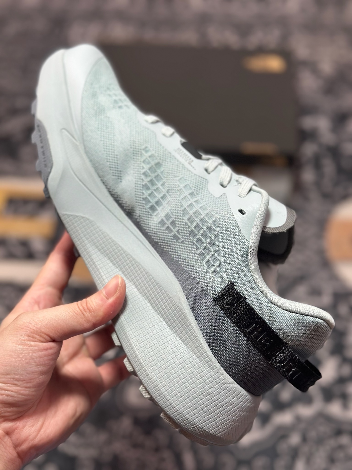 A9220 原装级别 北面/The North Face Altamesa 300 阿尔塔梅萨300系列仿泼水 低帮徒步户外风登山休闲运动鞋 NF0A8A9RV71-140-Chinese UA Cheap High Quatity Brand Clothes Bags handbags Sneakers wholesale wholesaler seller from China Factory suppliers Fashion Clothing Shoes best Quality Beautiful Price A9220 原装级别 北面/The North Face Altamesa 300 阿尔塔梅萨300系列仿泼水 低帮徒步户外风登山休闲运动鞋 NF0A8A9RV71-140