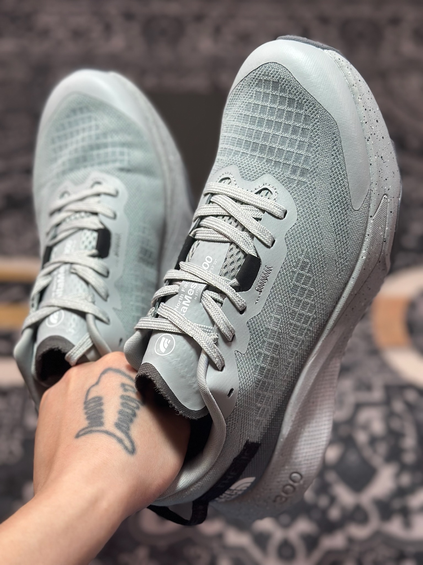 A9220 原装级别 北面/The North Face Altamesa 300 阿尔塔梅萨300系列仿泼水 低帮徒步户外风登山休闲运动鞋 NF0A8A9RV71-140