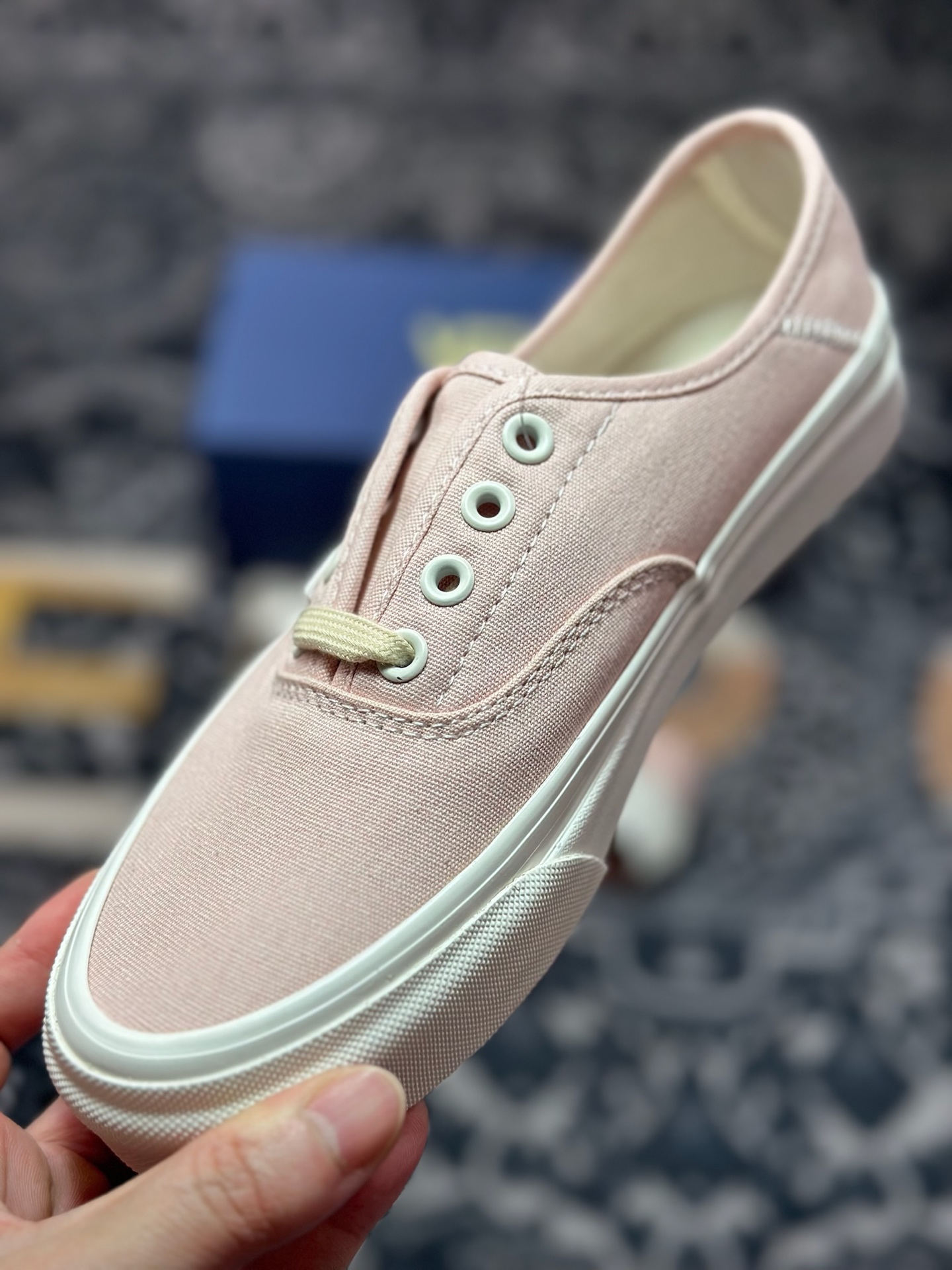 A1130 Vans Authentic 44 Premium 粉色 万斯官方 舒适简约时尚低帮帆布鞋 VN000D4YFBM