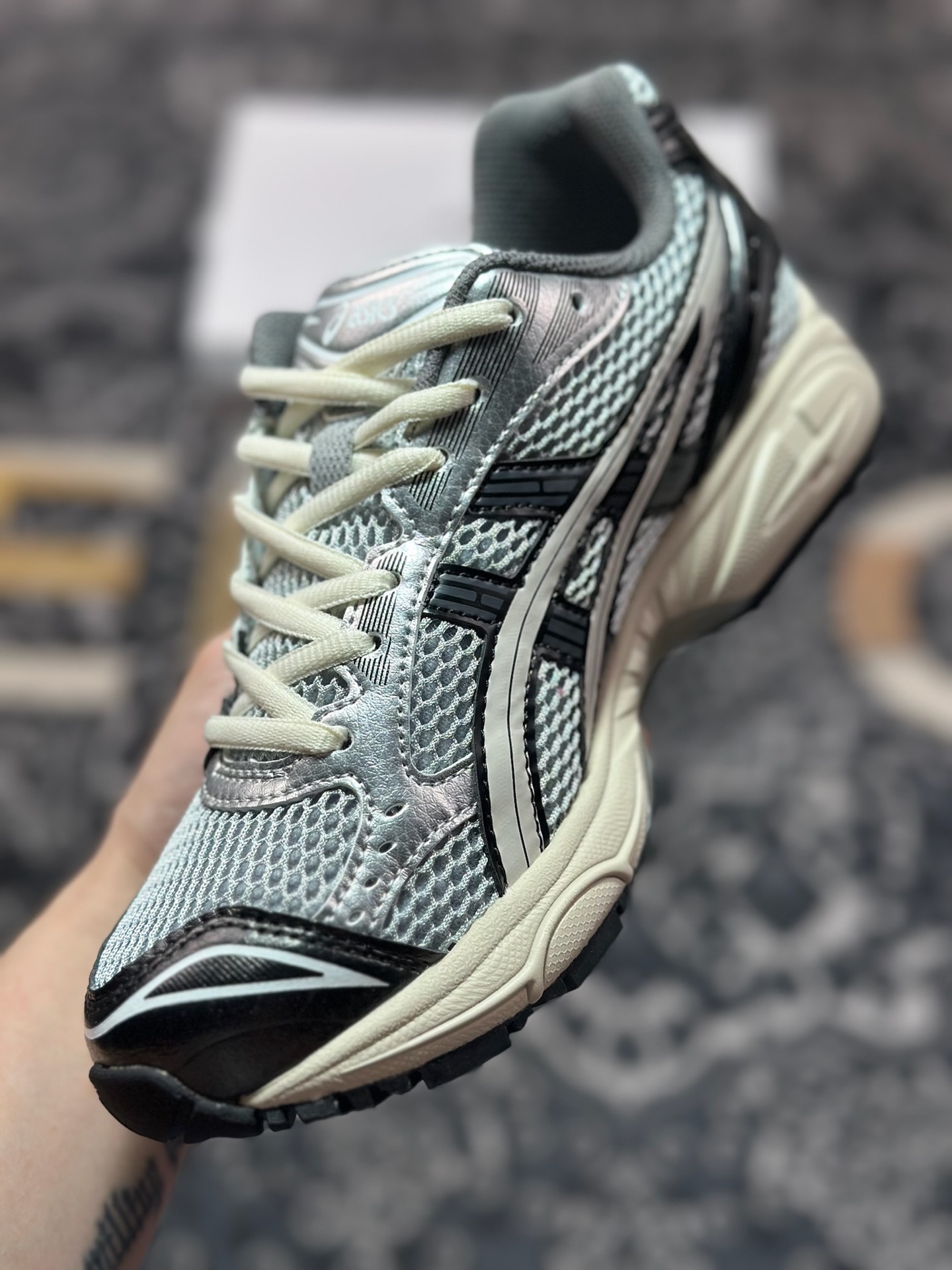 A9220 原装级别 Asics 亚瑟士 GEL-Kayano 14 低帮运动休闲跑步鞋 1201A935-001