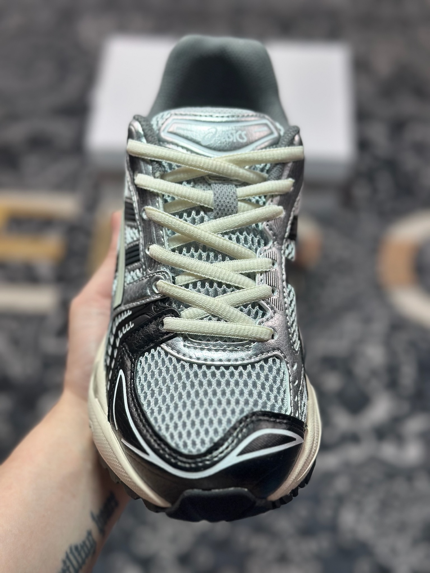 A9220 原装级别 Asics 亚瑟士 GEL-Kayano 14 低帮运动休闲跑步鞋 1201A935-001