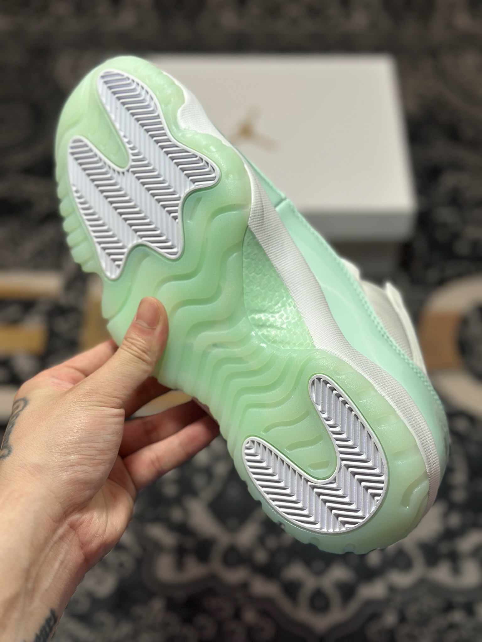 B4280 原厂级别 Jordan Air Jordan 11 薄荷绿 AH7860-103