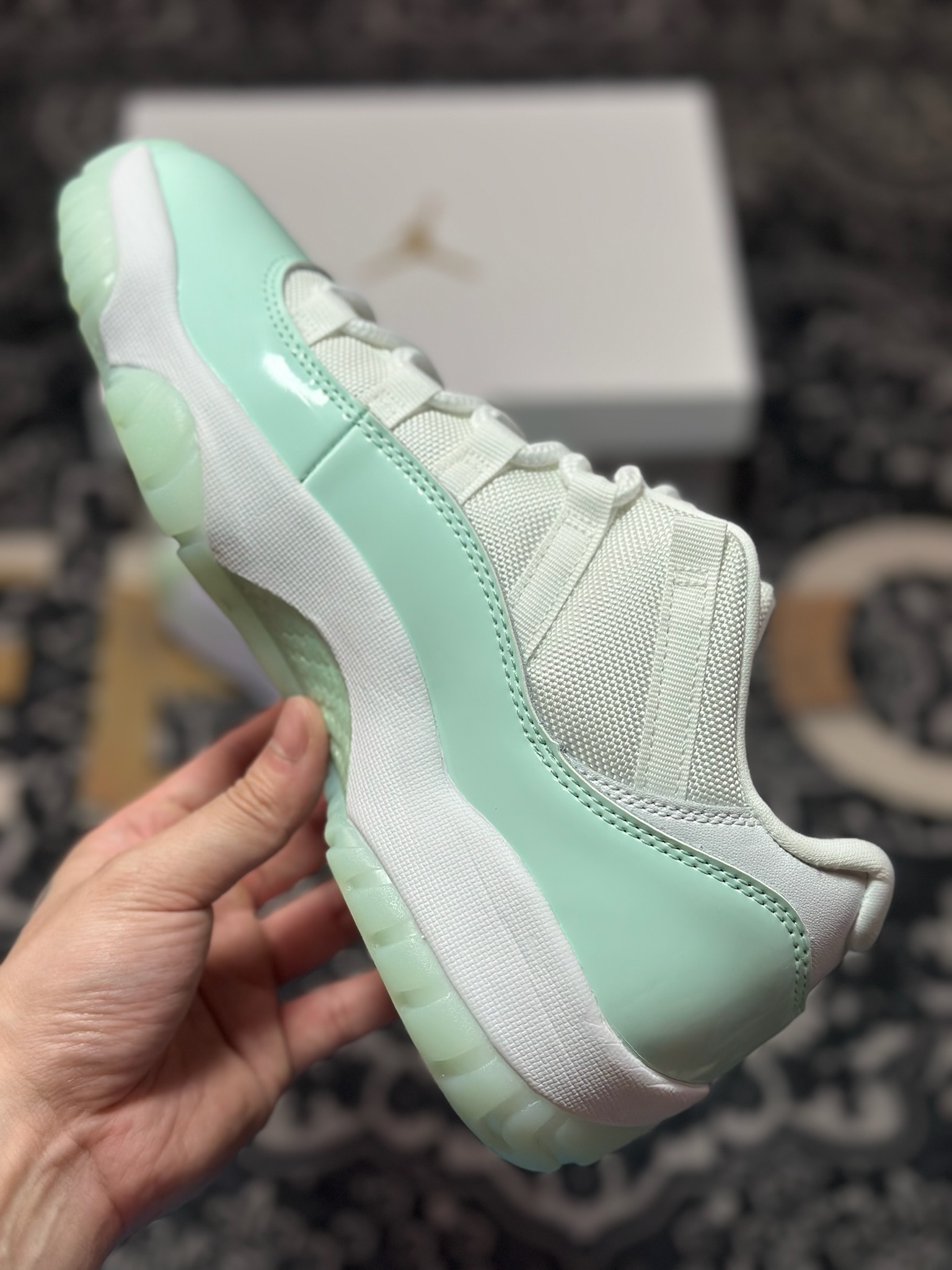 B4280 原厂级别 Jordan Air Jordan 11 薄荷绿 AH7860-103