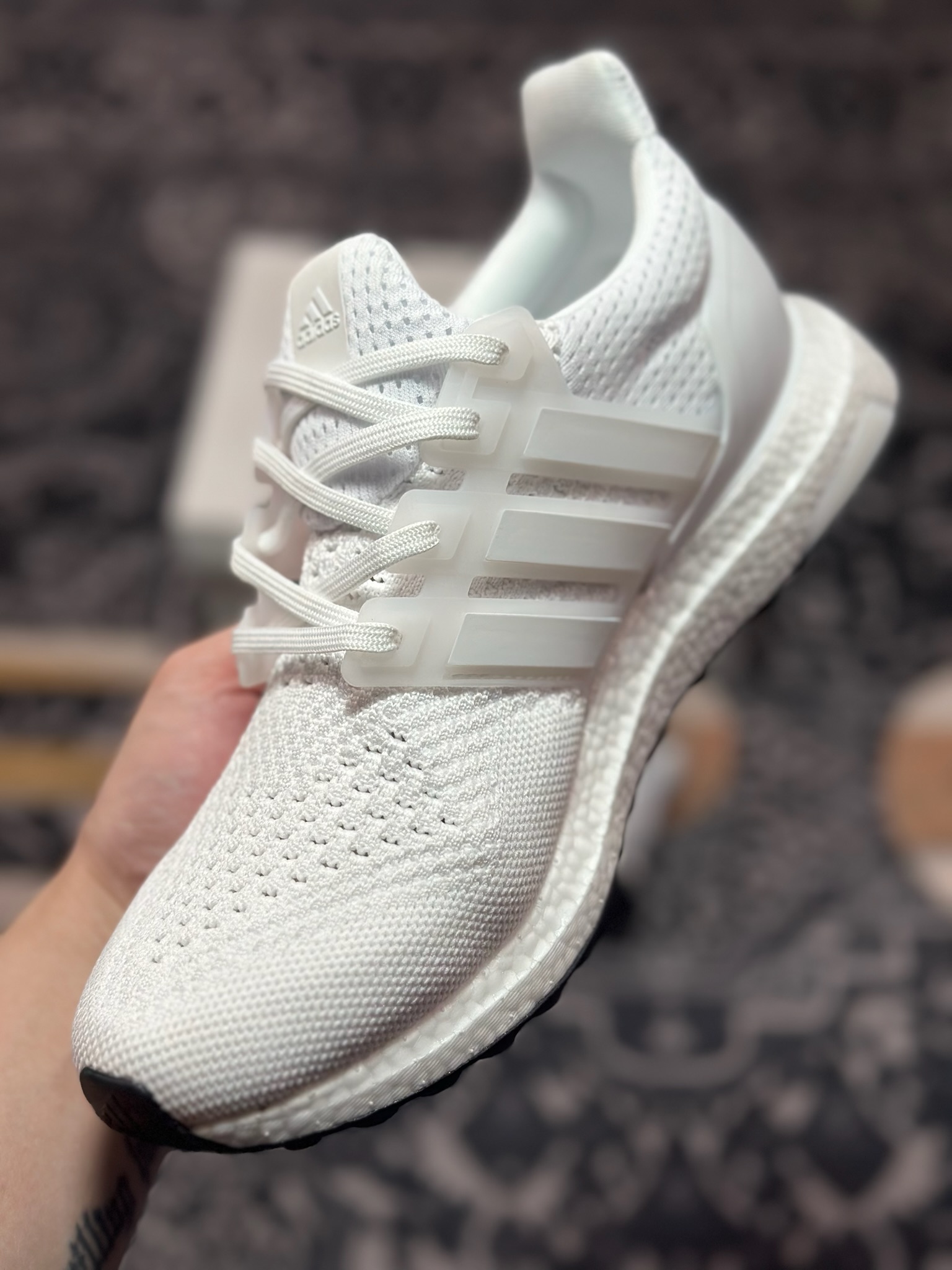 A6200 原装级别 adidas Ultraboost 1.0 厚底 抗扭转 舒适潮流减震 中帮 休闲训练长跑跑步鞋 男女款 黑白 HQ4202-Chinese UA Cheap High Quatity Brand Clothes Bags handbags Sneakers wholesale wholesaler seller from China Factory suppliers Fashion Clothing Shoes best Quality Beautiful Price A6200 原装级别 adidas Ultraboost 1.0 厚底 抗扭转 舒适潮流减震 中帮 休闲训练长跑跑步鞋 男女款 黑白 HQ4202