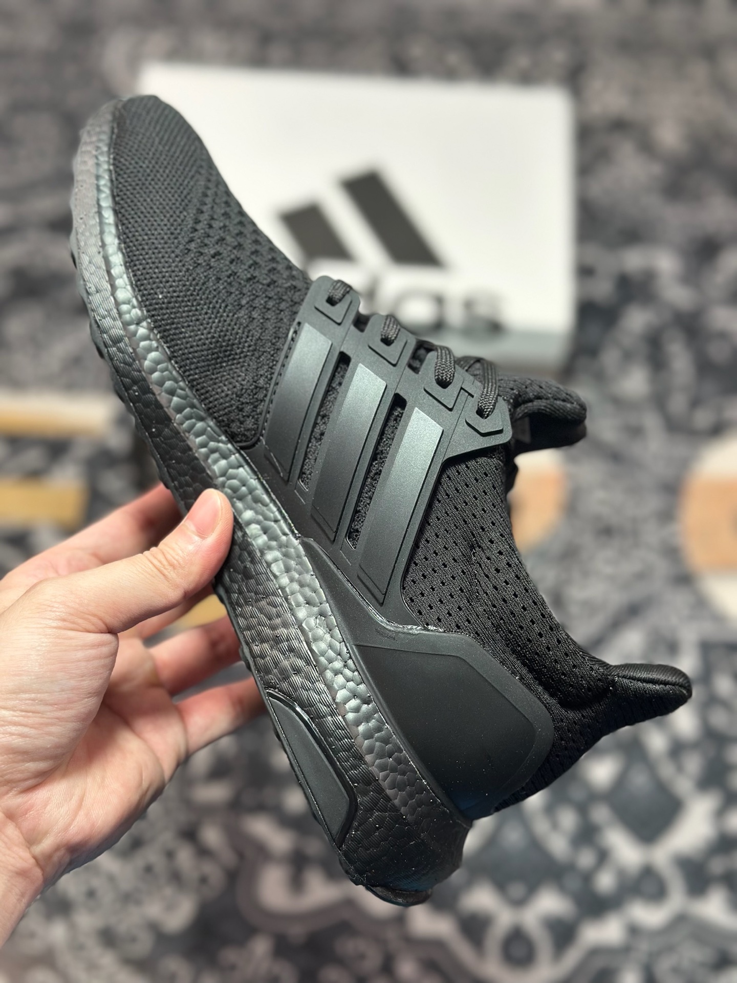 A6200 原装级别 adidas Ultraboost 1.0 厚底 抗扭转 舒适潮流减震 中帮 休闲训练长跑跑步鞋 男女款 黑白 HQ4199-Chinese UA Cheap High Quatity Brand Clothes Bags handbags Sneakers wholesale wholesaler seller from China Factory suppliers Fashion Clothing Shoes best Quality Beautiful Price A6200 原装级别 adidas Ultraboost 1.0 厚底 抗扭转 舒适潮流减震 中帮 休闲训练长跑跑步鞋 男女款 黑白 HQ4199