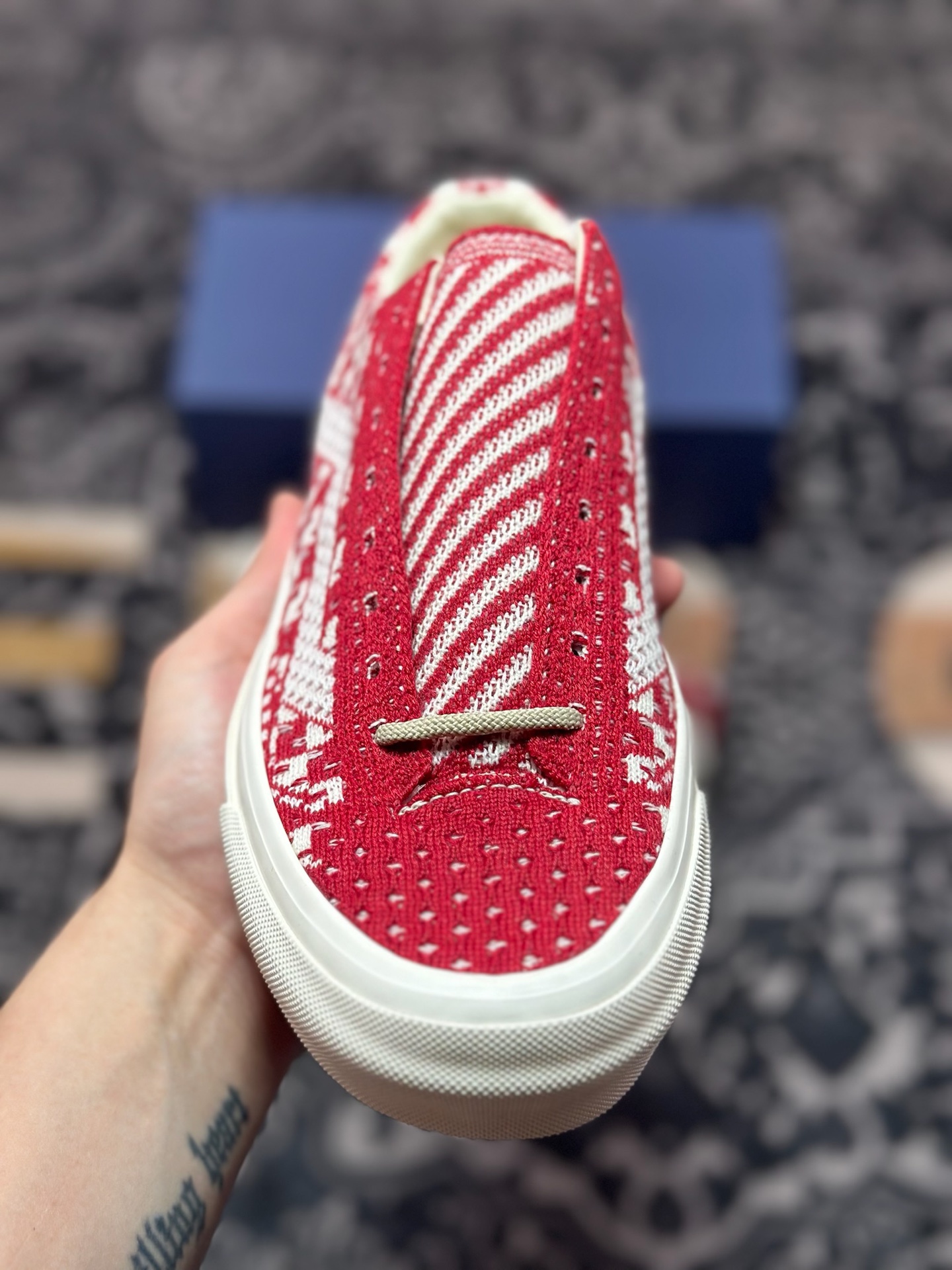A3150 Vans Old Skool 36 EK 编织系列 Vans Premium 高阶支线 VN000D8HHR0 黑色 VN000D8HESW 红色-Chinese UA Cheap High Quatity Brand Clothes Bags handbags Sneakers wholesale wholesaler seller from China Factory suppliers Fashion Clothing Shoes best Quality Beautiful Price A3150 Vans Old Skool 36 EK 编织系列 Vans Premium 高阶支线 VN000D8HHR0 黑色 VN000D8HESW 红色