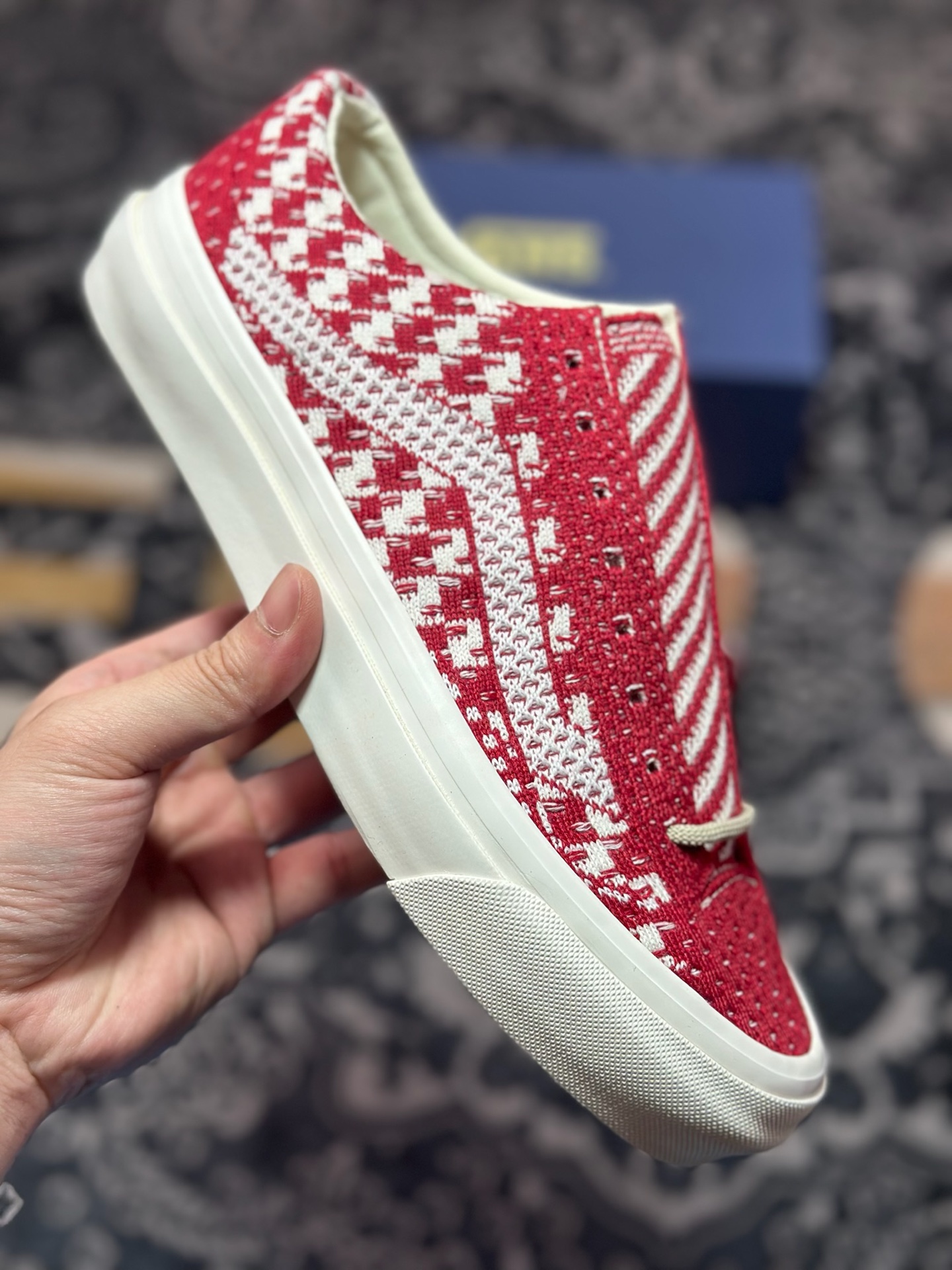 A3150 Vans Old Skool 36 EK 编织系列 Vans Premium 高阶支线 VN000D8HHR0 黑色 VN000D8HESW 红色-Chinese UA Cheap High Quatity Brand Clothes Bags handbags Sneakers wholesale wholesaler seller from China Factory suppliers Fashion Clothing Shoes best Quality Beautiful Price A3150 Vans Old Skool 36 EK 编织系列 Vans Premium 高阶支线 VN000D8HHR0 黑色 VN000D8HESW 红色