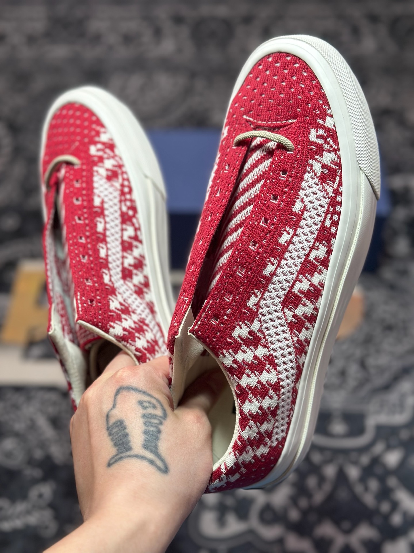A3150 Vans Old Skool 36 EK 编织系列 Vans Premium 高阶支线 VN000D8HHR0 黑色 VN000D8HESW 红色-Chinese UA Cheap High Quatity Brand Clothes Bags handbags Sneakers wholesale wholesaler seller from China Factory suppliers Fashion Clothing Shoes best Quality Beautiful Price A3150 Vans Old Skool 36 EK 编织系列 Vans Premium 高阶支线 VN000D8HHR0 黑色 VN000D8HESW 红色