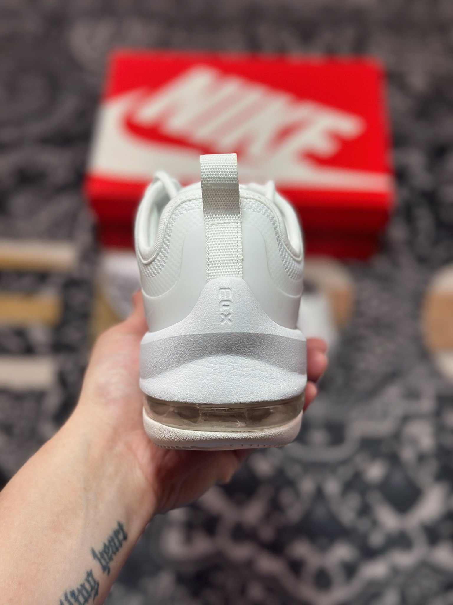 A5180 原装级别 NK Air Max Axis 半掌气垫 简约百搭休闲运动鞋 AA2168-100