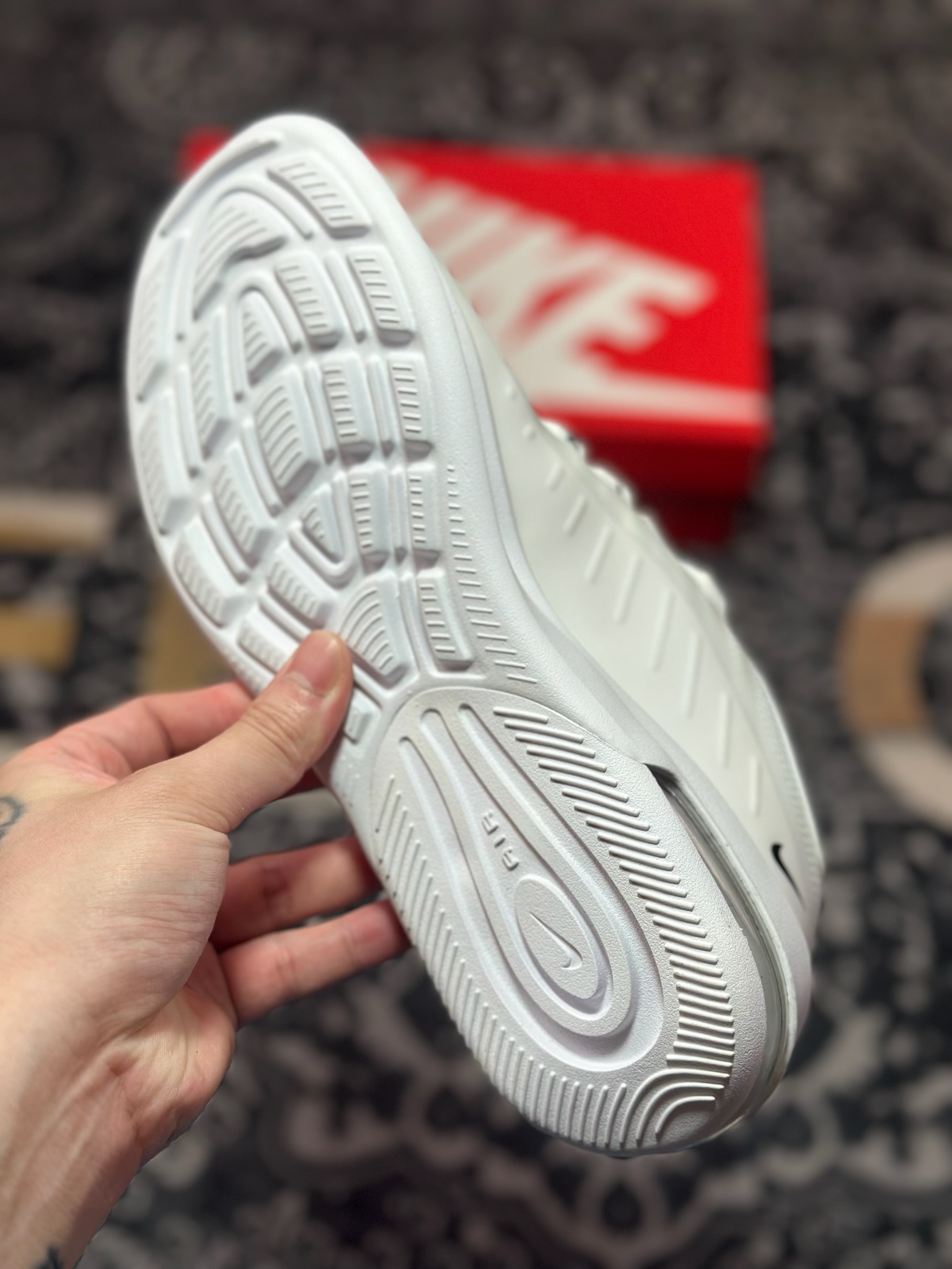 A5180 原装级别 NK Air Max Axis 半掌气垫 简约百搭休闲运动鞋 AA2146-100