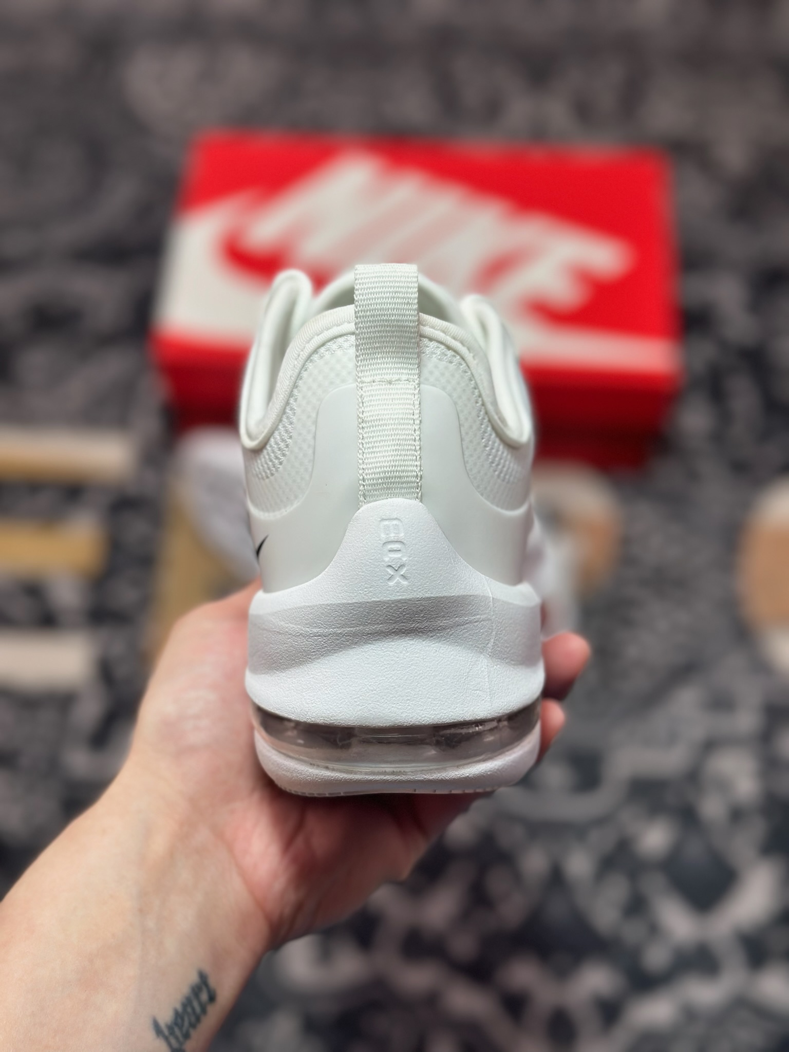 A5180 原装级别 NK Air Max Axis 半掌气垫 简约百搭休闲运动鞋 AA2146-100