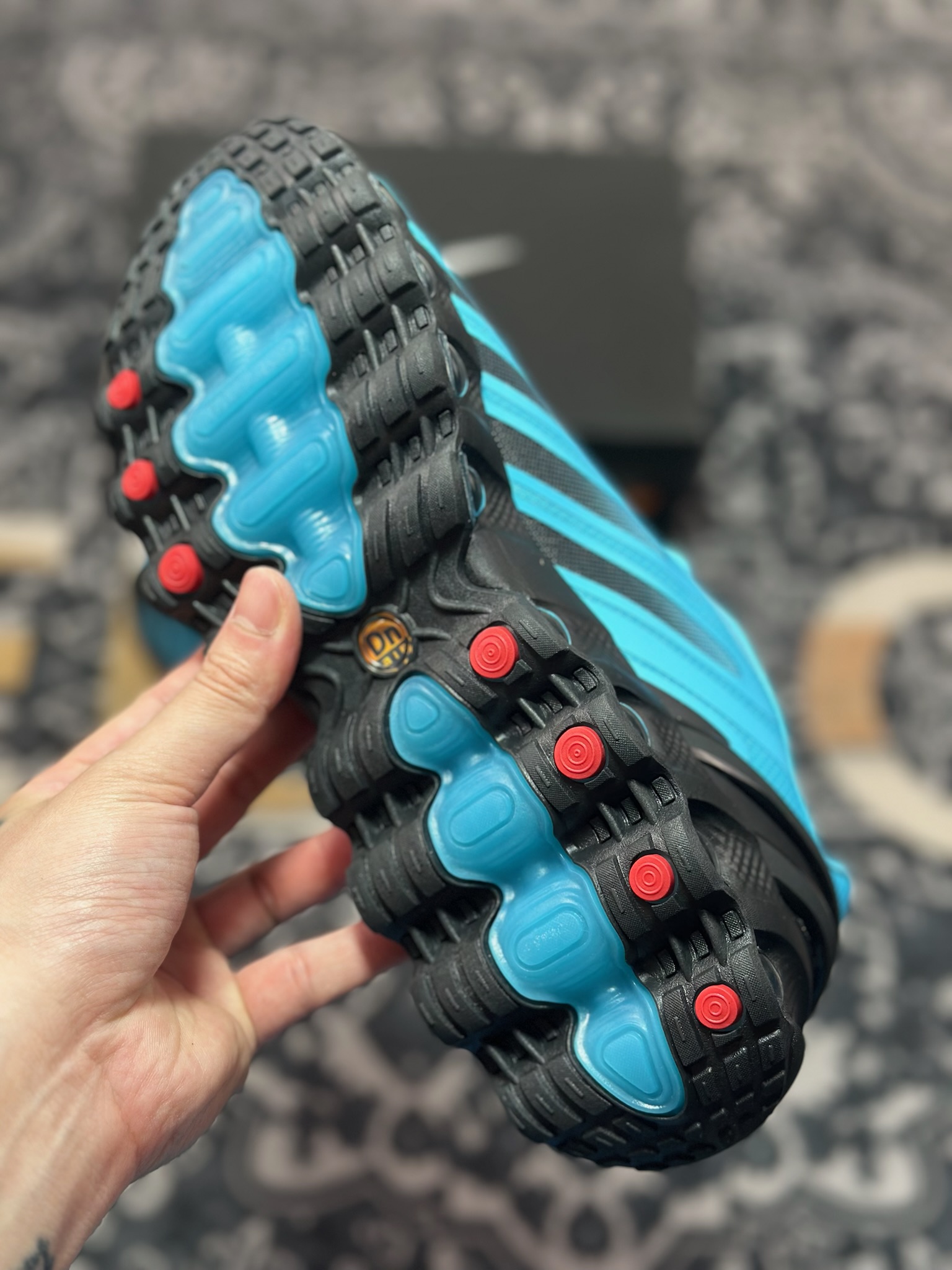 A6190 原装级别 Nk Air Max Dn8 耐克运动舒适减震气垫跑步鞋 FQ7860-047