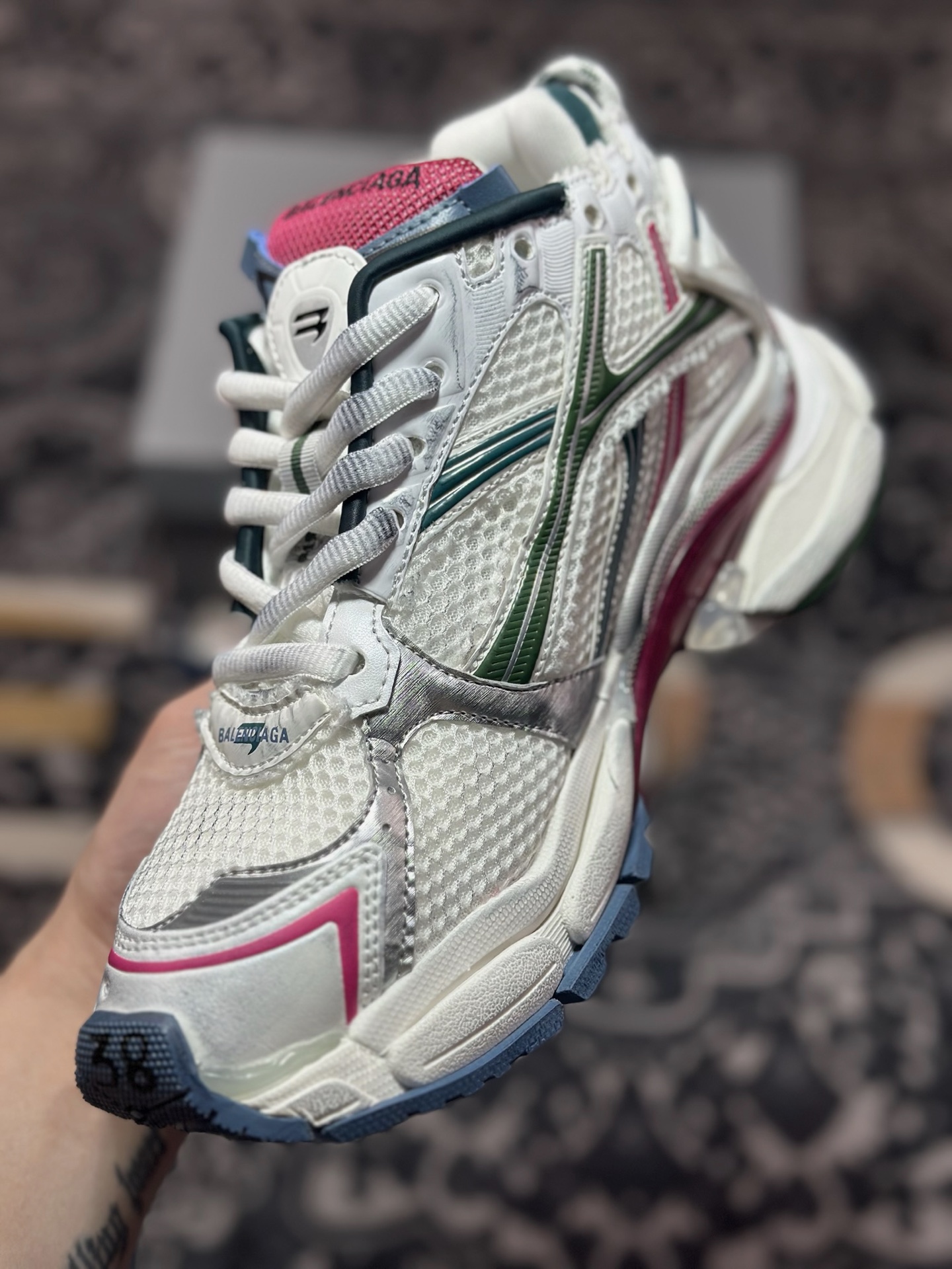 D2480 巴黎世家BALENCIAGA Runner Sneaker 2.0慢跑系列低帮复古慢跑鞋“2.0解构破坏白绿蓝粉” 772767 W3RMU 9934-Chinese UA Cheap High Quatity Brand Clothes Bags handbags Sneakers wholesale wholesaler seller from China Factory suppliers Fashion Clothing Shoes best Quality Beautiful Price D2480 巴黎世家BALENCIAGA Runner Sneaker 2.0慢跑系列低帮复古慢跑鞋“2.0解构破坏白绿蓝粉” 772767 W3RMU 9934