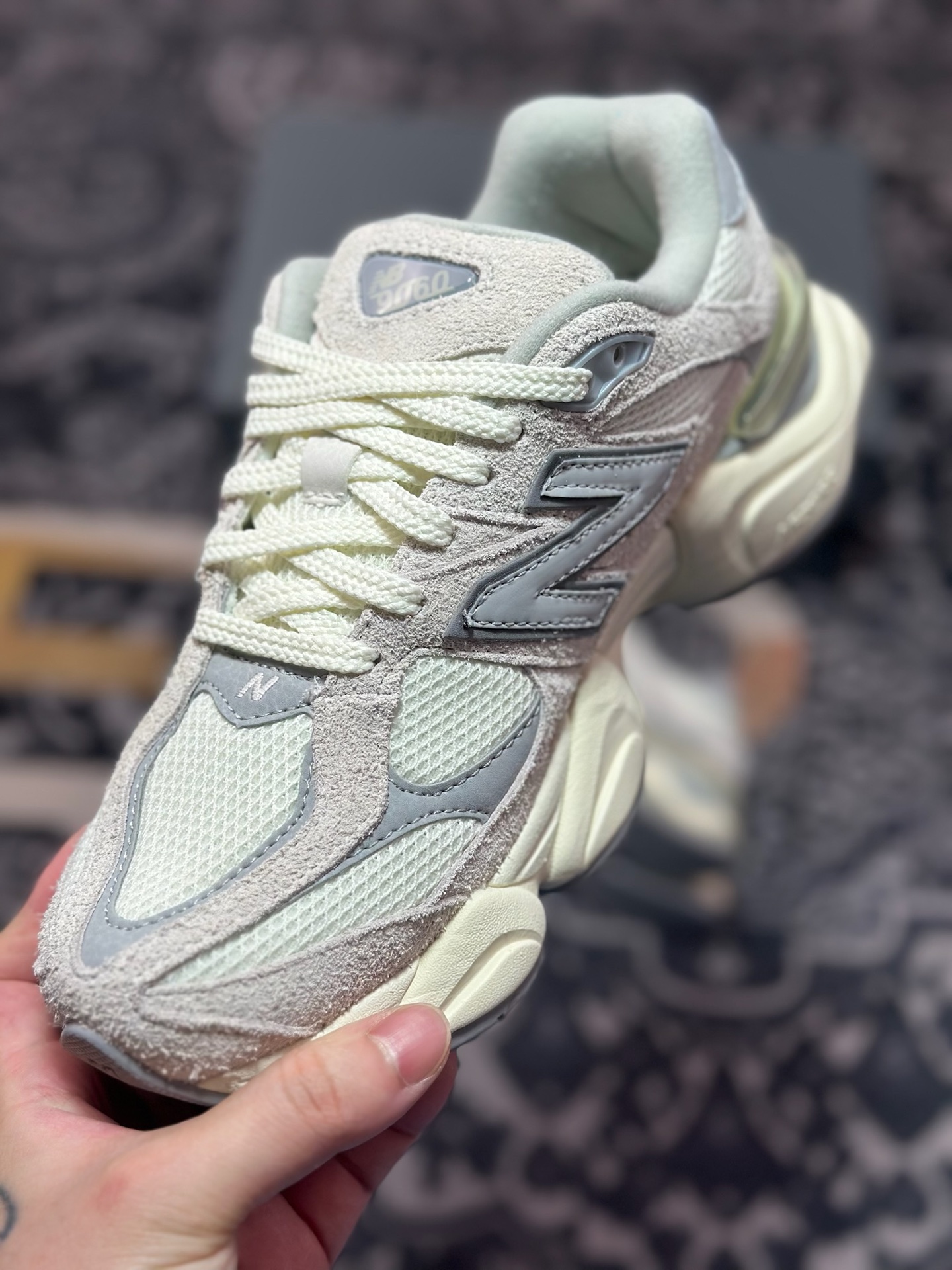 A8220 原装级别 New Balance NB9060 复古休闲运动灰白！ U9060HSC