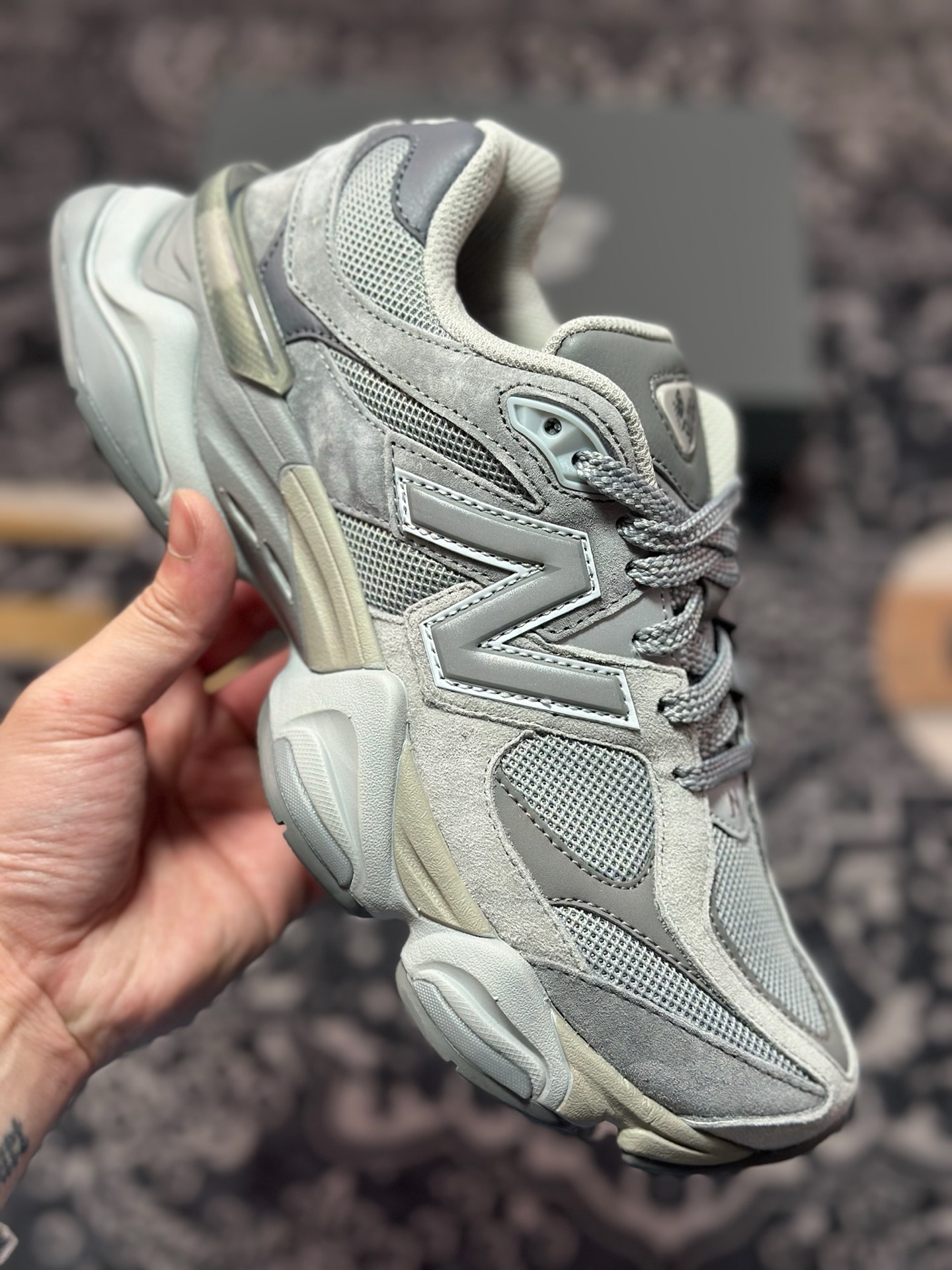 A8220 原装级别 New Balance NB9060 复古休闲运动深灰 U9060GG-Chinese UA Cheap High Quatity Brand Clothes Bags handbags Sneakers wholesale wholesaler seller from China Factory suppliers Fashion Clothing Shoes best Quality Beautiful Price A8220 原装级别 New Balance NB9060 复古休闲运动深灰 U9060GG