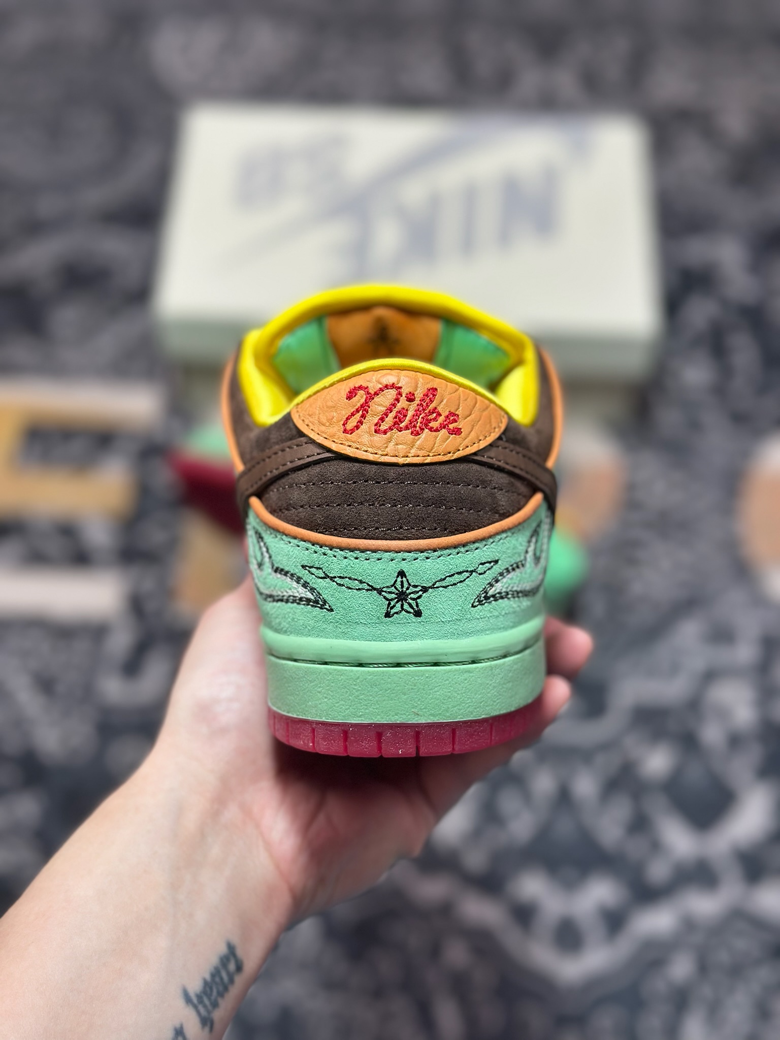 C2360 Nike SB Dunk Low ”Tourmaline” 黑人月 低帮休闲滑板鞋 HF3058-300