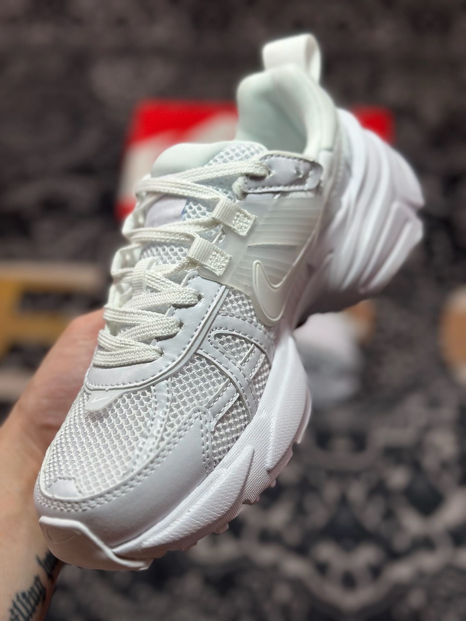 A7200 原装级别 Nk V2K Runtekk Run 减震防滑复古低帮跑步鞋 FD0736-113-Chinese UA Cheap High Quatity Brand Clothes Bags handbags Sneakers wholesale wholesaler seller from China Factory suppliers Fashion Clothing Shoes best Quality Beautiful Price A7200 原装级别 Nk V2K Runtekk Run 减震防滑复古低帮跑步鞋 FD0736-113