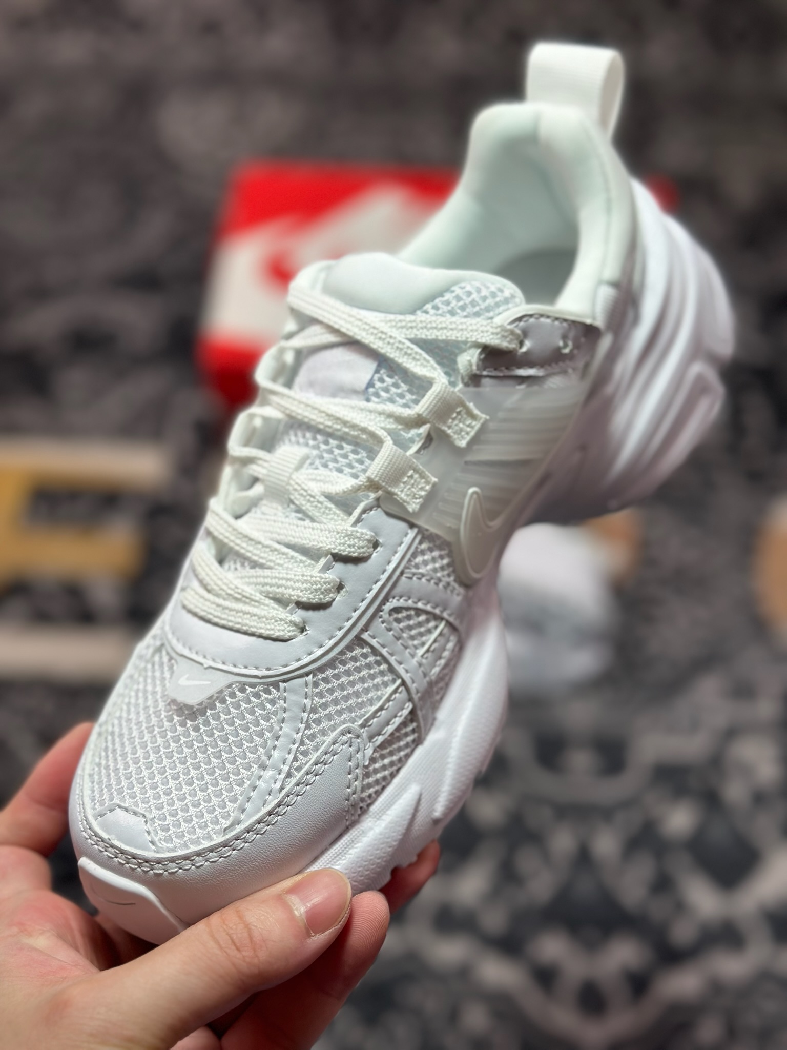 A7200 原装级别 Nk V2K Runtekk Run 减震防滑复古低帮跑步鞋 FD0736-113-Chinese UA Cheap High Quatity Brand Clothes Bags handbags Sneakers wholesale wholesaler seller from China Factory suppliers Fashion Clothing Shoes best Quality Beautiful Price A7200 原装级别 Nk V2K Runtekk Run 减震防滑复古低帮跑步鞋 FD0736-113