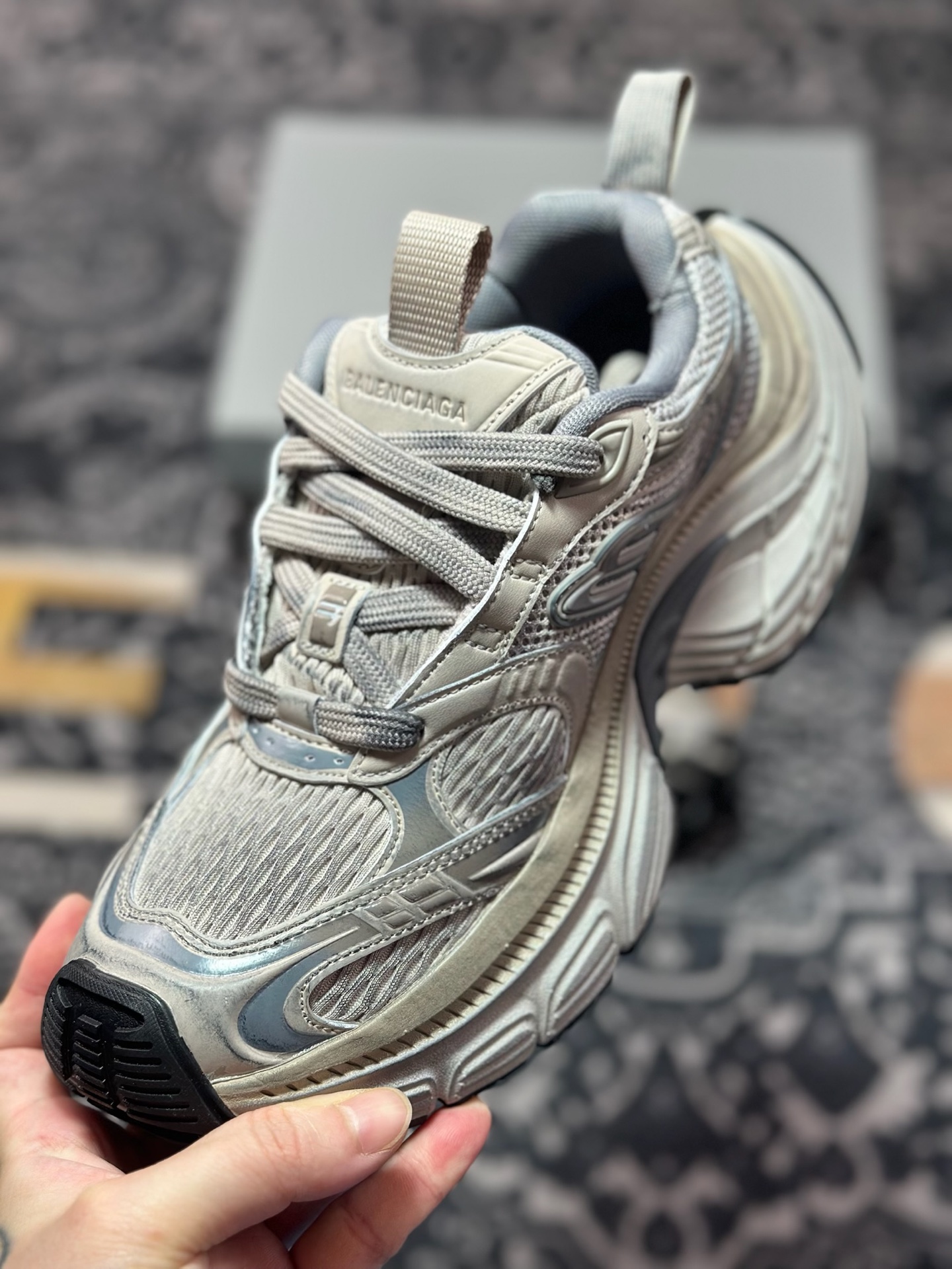 C7420 巴黎世家BALENCIAGA Cargo Sneaker 10XL船型系列低帮百搭休闲运动鞋“灰做旧”815859 W2MV2 2211-Chinese UA Cheap High Quatity Brand Clothes Bags handbags Sneakers wholesale wholesaler seller from China Factory suppliers Fashion Clothing Shoes best Quality Beautiful Price C7420 巴黎世家BALENCIAGA Cargo Sneaker 10XL船型系列低帮百搭休闲运动鞋“灰做旧”815859 W2MV2 2211