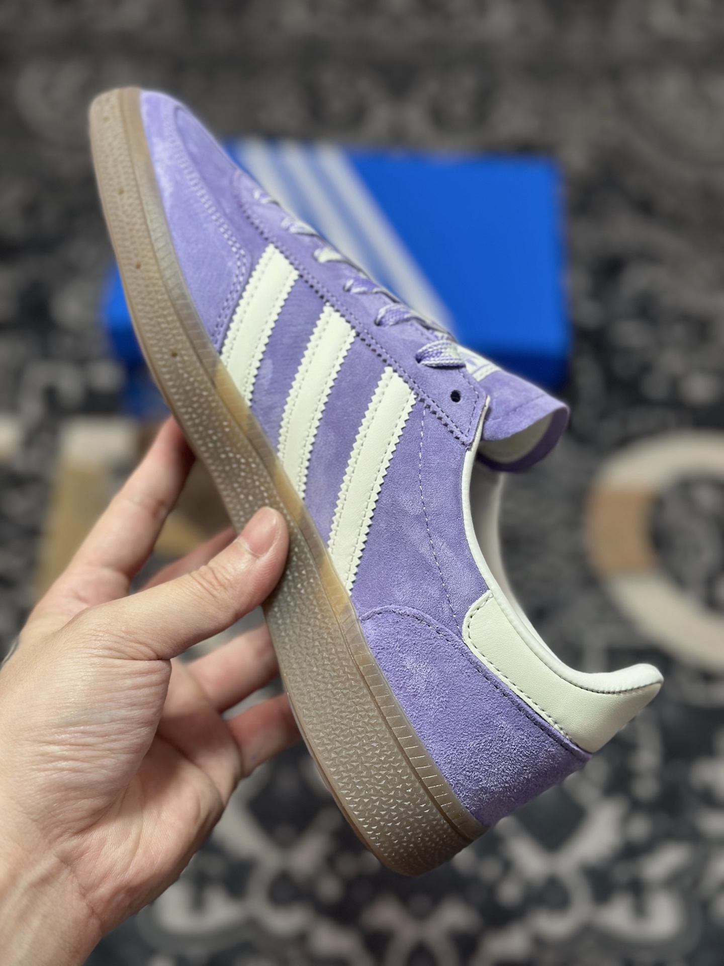 A7200 优选 原装级别 Adidas Handball Spezial 复古单品 阿迪达斯经典款复古休闲板鞋 KI5935-Chinese UA Cheap High Quatity Brand Clothes Bags handbags Sneakers wholesale wholesaler seller from China Factory suppliers Fashion Clothing Shoes best Quality Beautiful Price A7200 优选 原装级别 Adidas Handball Spezial 复古单品 阿迪达斯经典款复古休闲板鞋 KI5935
