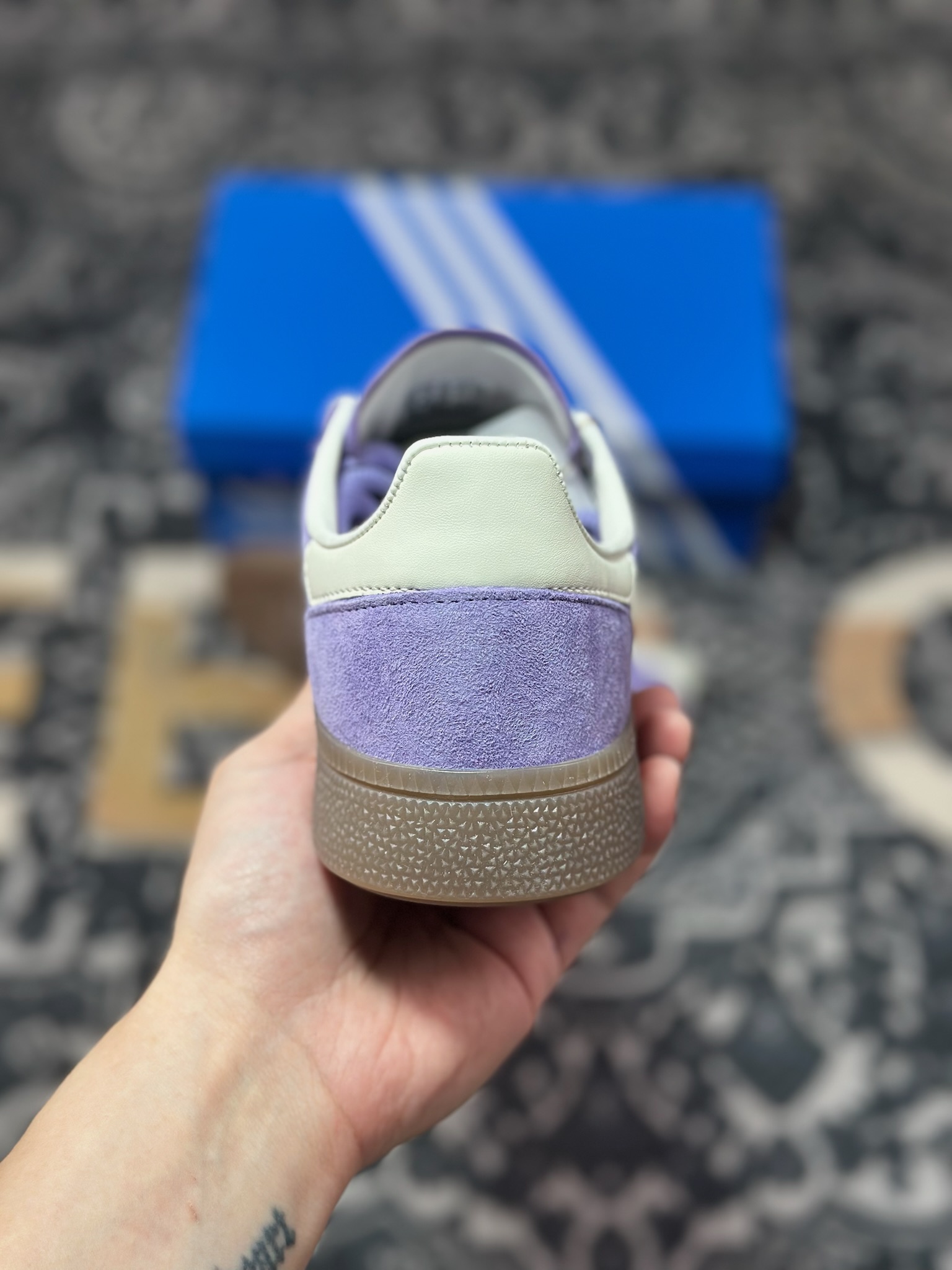 A7200 优选 原装级别 Adidas Handball Spezial 复古单品 阿迪达斯经典款复古休闲板鞋 KI5935-Chinese UA Cheap High Quatity Brand Clothes Bags handbags Sneakers wholesale wholesaler seller from China Factory suppliers Fashion Clothing Shoes best Quality Beautiful Price A7200 优选 原装级别 Adidas Handball Spezial 复古单品 阿迪达斯经典款复古休闲板鞋 KI5935