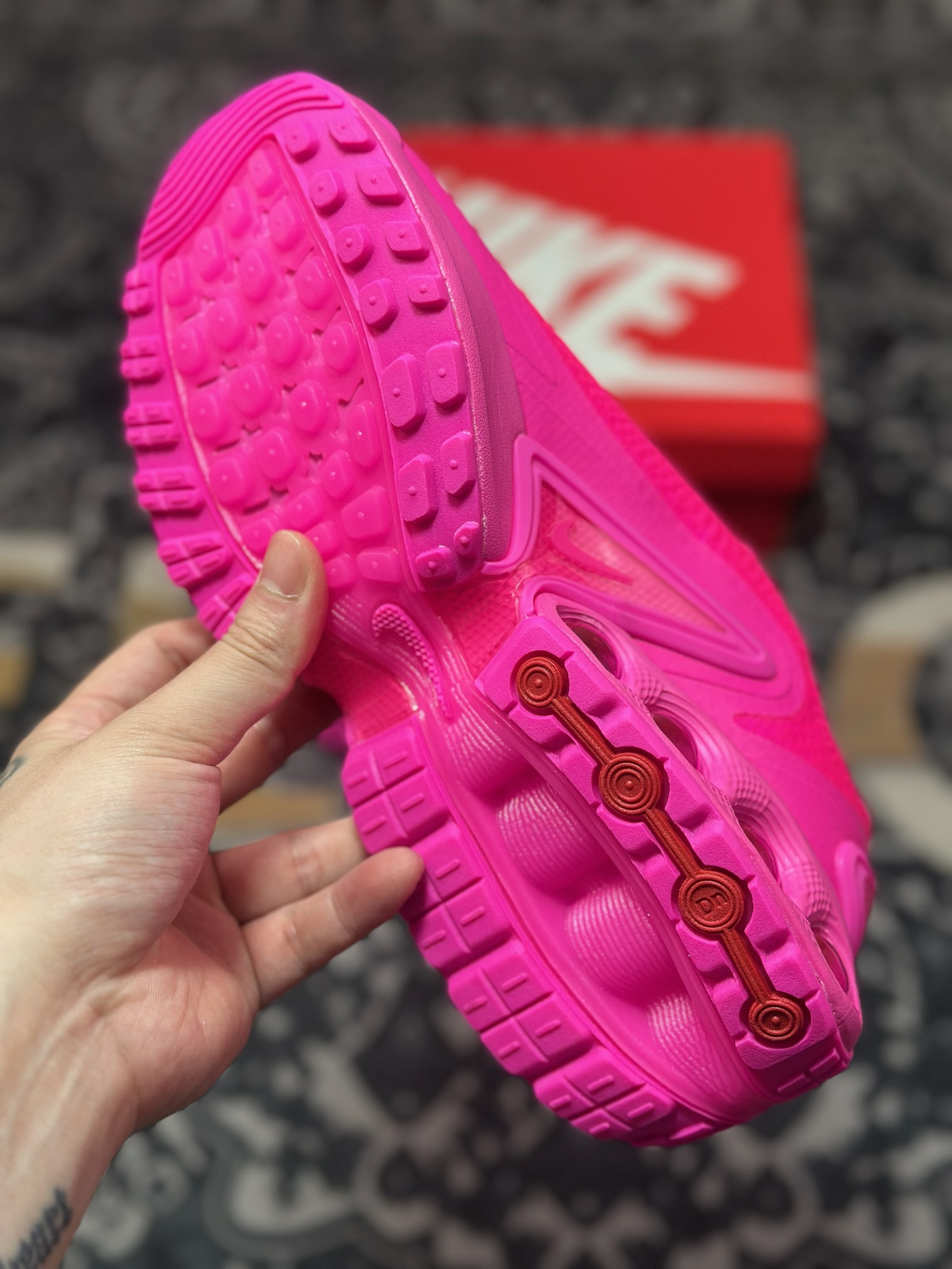 A6200 原装级别 Nike Air Max Dn 网布 舒适时尚 减震耐磨 低帮 生活休闲鞋 HV4861-602-Chinese UA Cheap High Quatity Brand Clothes Bags handbags Sneakers wholesale wholesaler seller from China Factory suppliers Fashion Clothing Shoes best Quality Beautiful Price A6200 原装级别 Nike Air Max Dn 网布 舒适时尚 减震耐磨 低帮 生活休闲鞋 HV4861-602