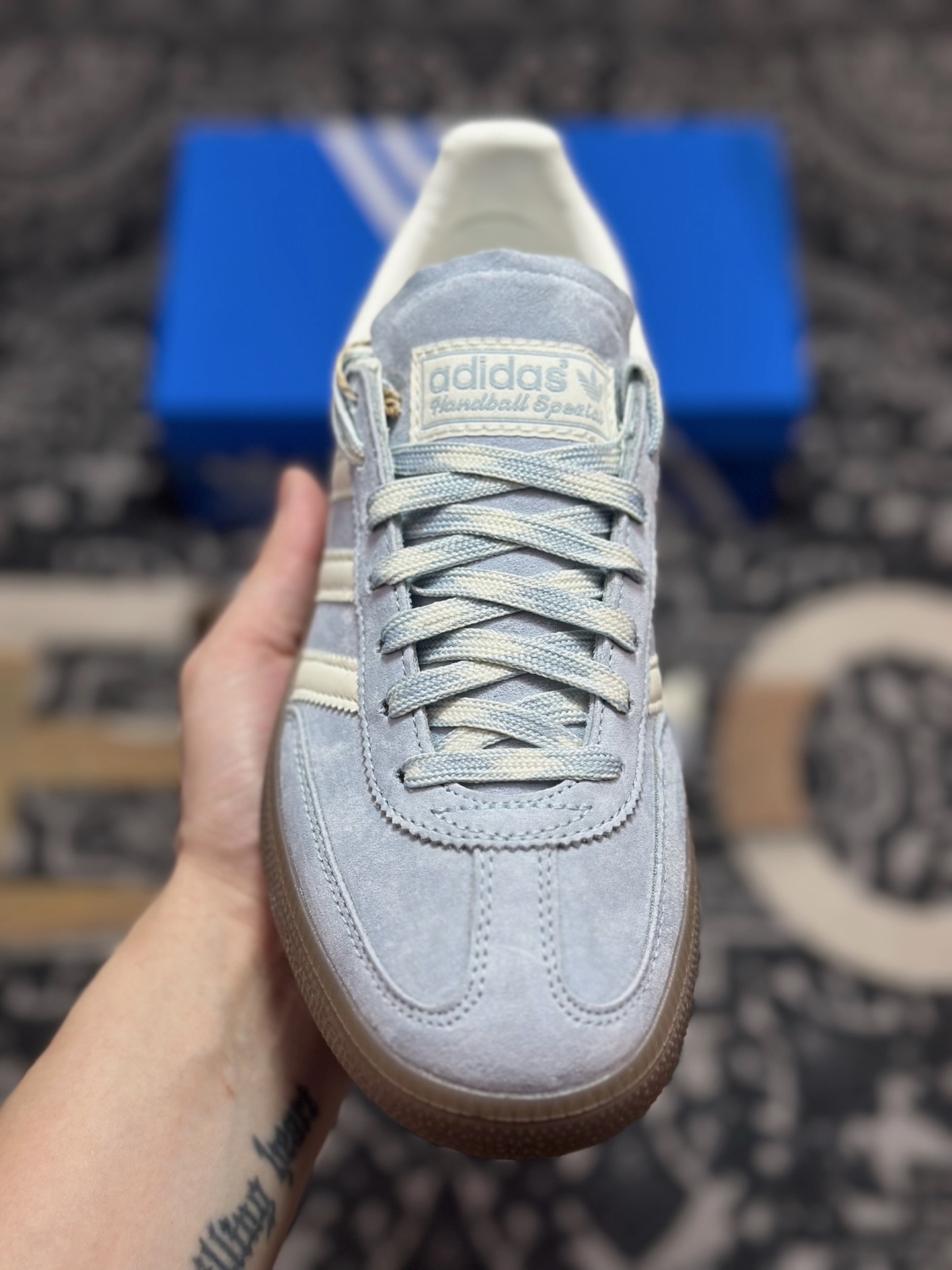 A7200 优选 原装级别 Adidas Handball Spezial 复古单品 阿迪达斯经典款复古休闲板鞋 KI5933-Chinese UA Cheap High Quatity Brand Clothes Bags handbags Sneakers wholesale wholesaler seller from China Factory suppliers Fashion Clothing Shoes best Quality Beautiful Price A7200 优选 原装级别 Adidas Handball Spezial 复古单品 阿迪达斯经典款复古休闲板鞋 KI5933