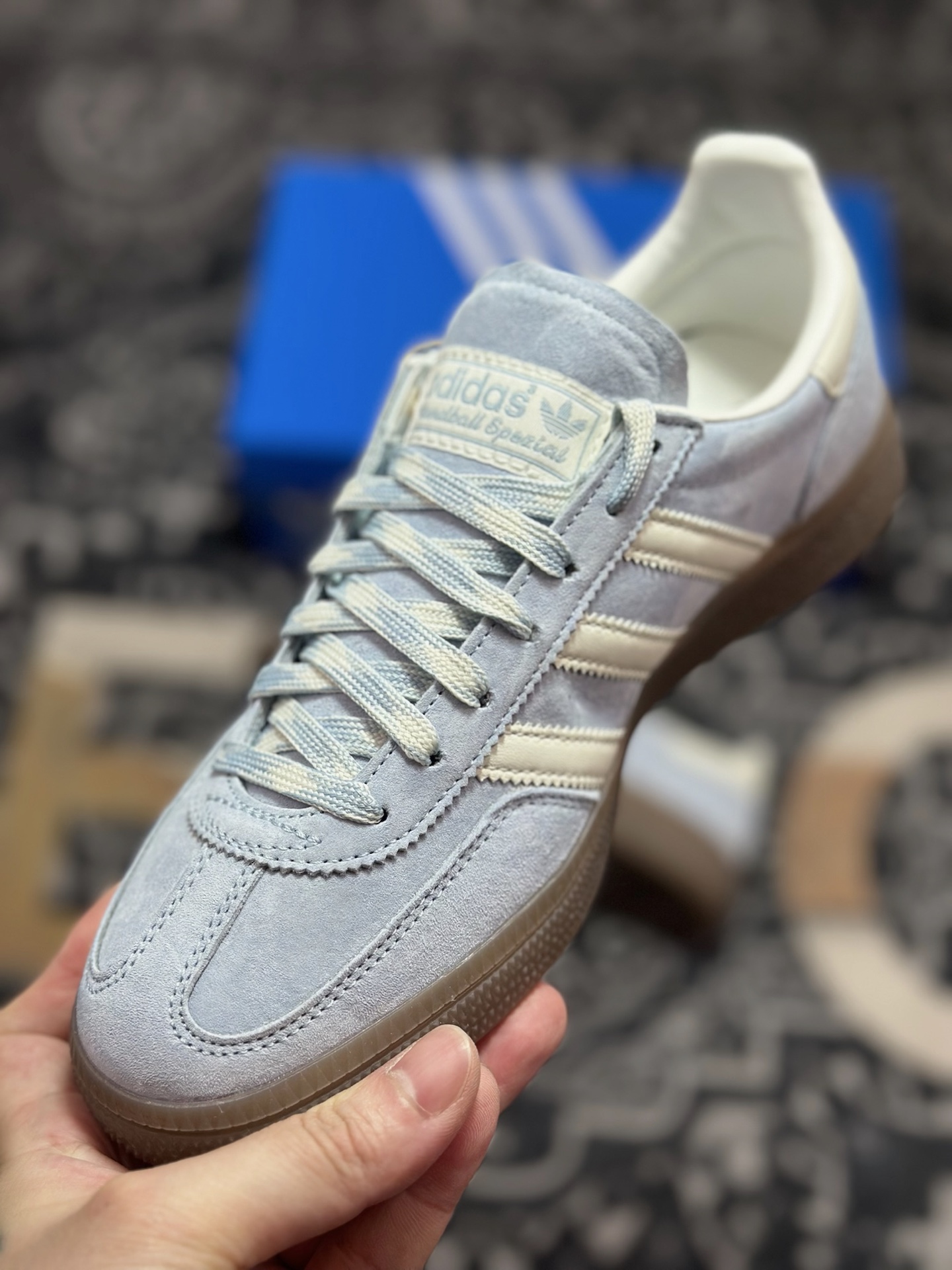 A7200 优选 原装级别 Adidas Handball Spezial 复古单品 阿迪达斯经典款复古休闲板鞋 KI5933-Chinese UA Cheap High Quatity Brand Clothes Bags handbags Sneakers wholesale wholesaler seller from China Factory suppliers Fashion Clothing Shoes best Quality Beautiful Price A7200 优选 原装级别 Adidas Handball Spezial 复古单品 阿迪达斯经典款复古休闲板鞋 KI5933