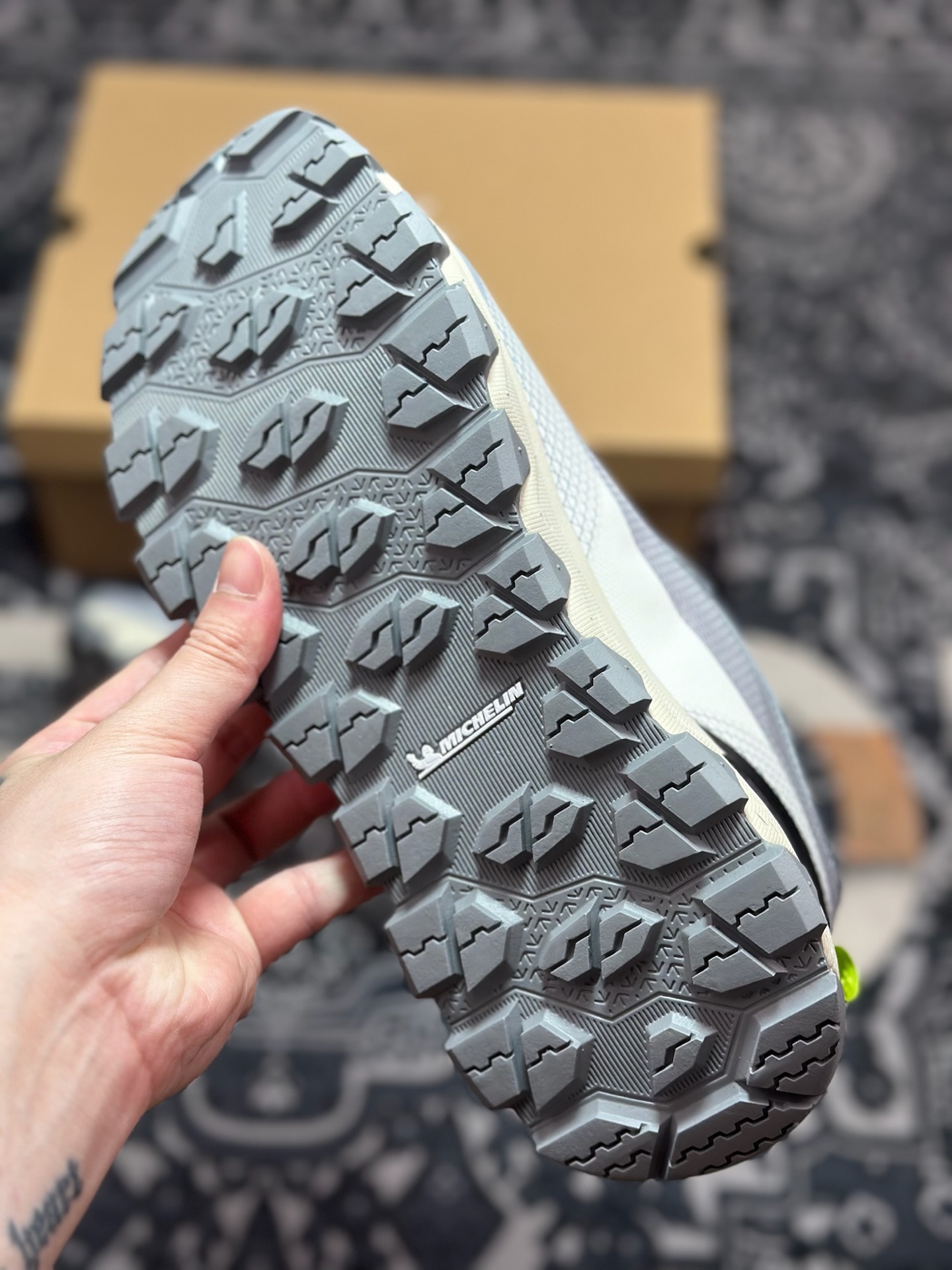 B3260 原装级别 迪桑特DESCENTE SKI STYLE系列 SNOW RIDE 潮流运动 D5131SSN51-Chinese UA Cheap High Quatity Brand Clothes Bags handbags Sneakers wholesale wholesaler seller from China Factory suppliers Fashion Clothing Shoes best Quality Beautiful Price B3260 原装级别 迪桑特DESCENTE SKI STYLE系列 SNOW RIDE 潮流运动 D5131SSN51