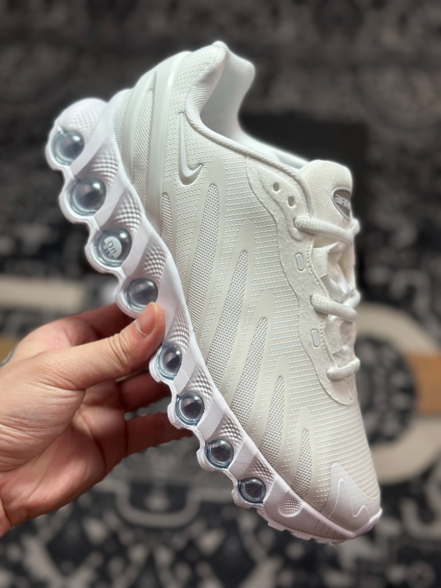 A6190 原装级别 Nk Air Max Dn8 耐克运动舒适减震气垫跑步鞋 HF5509-900-Chinese UA Cheap High Quatity Brand Clothes Bags handbags Sneakers wholesale wholesaler seller from China Factory suppliers Fashion Clothing Shoes best Quality Beautiful Price A6190 原装级别 Nk Air Max Dn8 耐克运动舒适减震气垫跑步鞋 HF5509-900