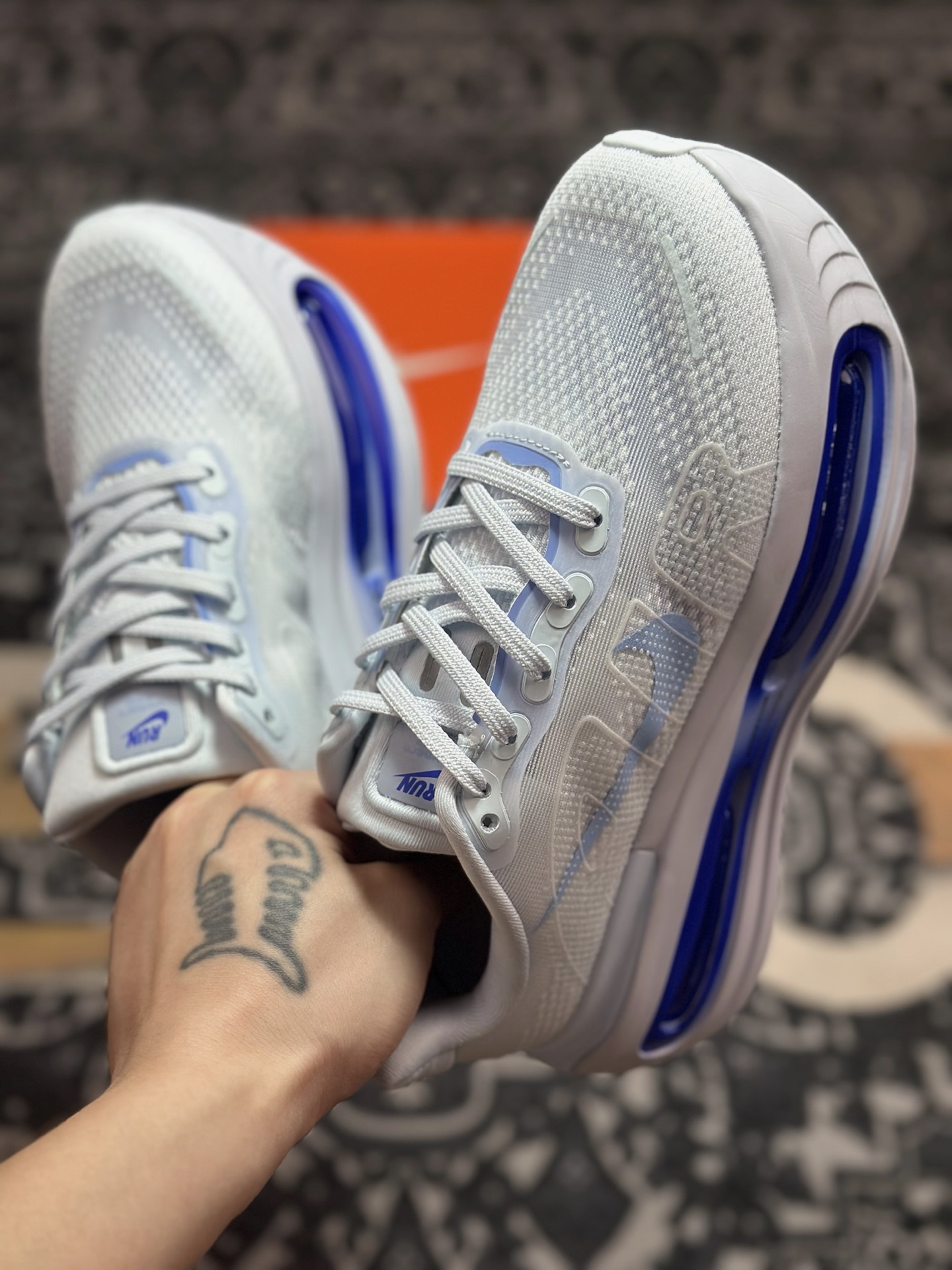 A9220 原装级别 Nike ZOOM PREMIUM 耐克 飞马 舒适减震防滑 低帮跑步鞋 FN8453-011-Chinese UA Cheap High Quatity Brand Clothes Bags handbags Sneakers wholesale wholesaler seller from China Factory suppliers Fashion Clothing Shoes best Quality Beautiful Price A9220 原装级别 Nike ZOOM PREMIUM 耐克 飞马 舒适减震防滑 低帮跑步鞋 FN8453-011