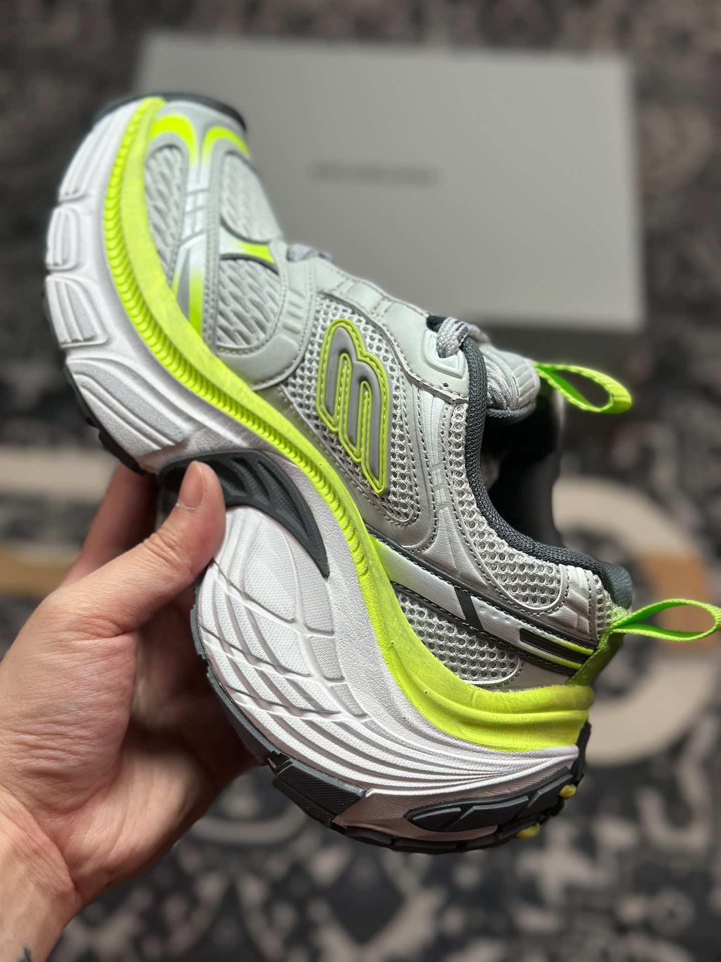 C7420 巴黎世家BALENCIAGA Cargo Sneaker 10XL船型系列低帮复古阔型运动鞋“荧光灰做旧”815853 W2MV2 1937 6XL