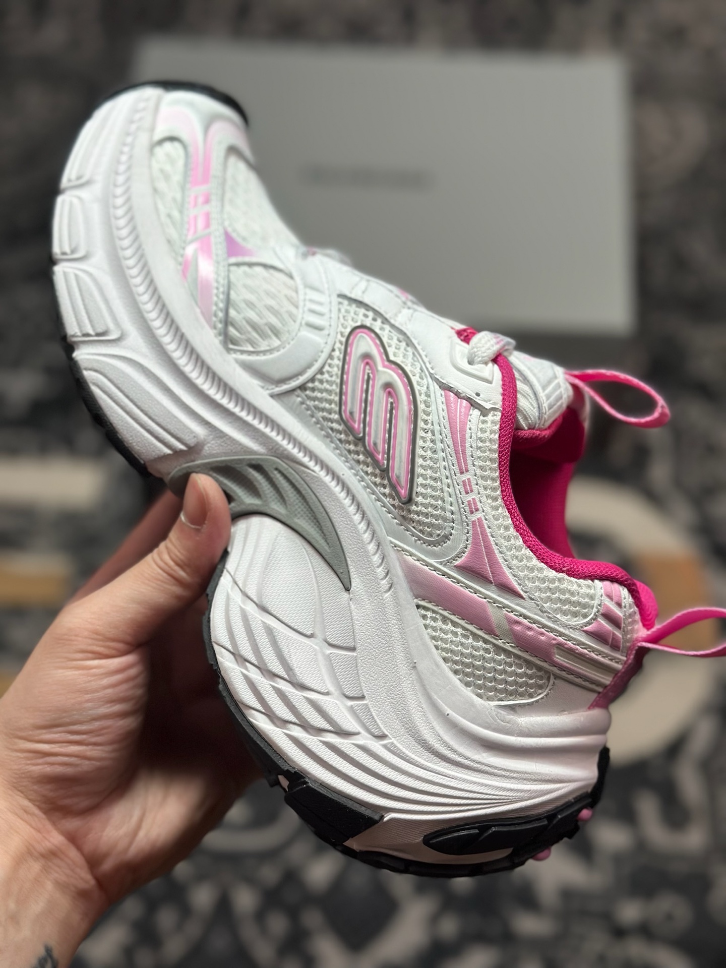 C7420 巴黎世家BALENCIAGA Cargo Sneaker 10XL船型系列低帮复古阔型厚底底姥爹运动鞋“粉白做旧” 815853 W2MV2 9511 6XL