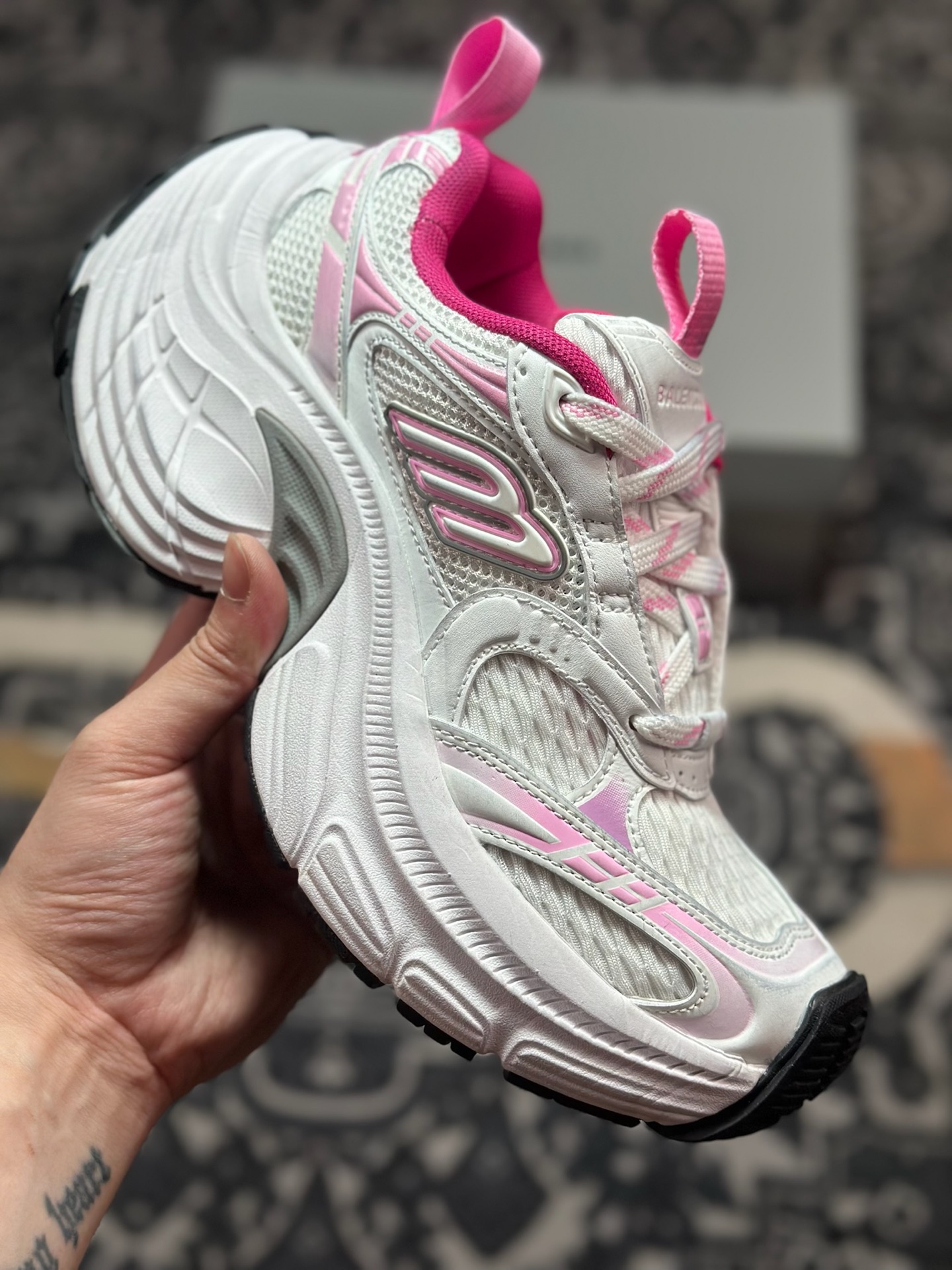 C7420 巴黎世家BALENCIAGA Cargo Sneaker 10XL船型系列低帮复古阔型厚底底姥爹运动鞋“粉白做旧” 815853 W2MV2 9511 6XL