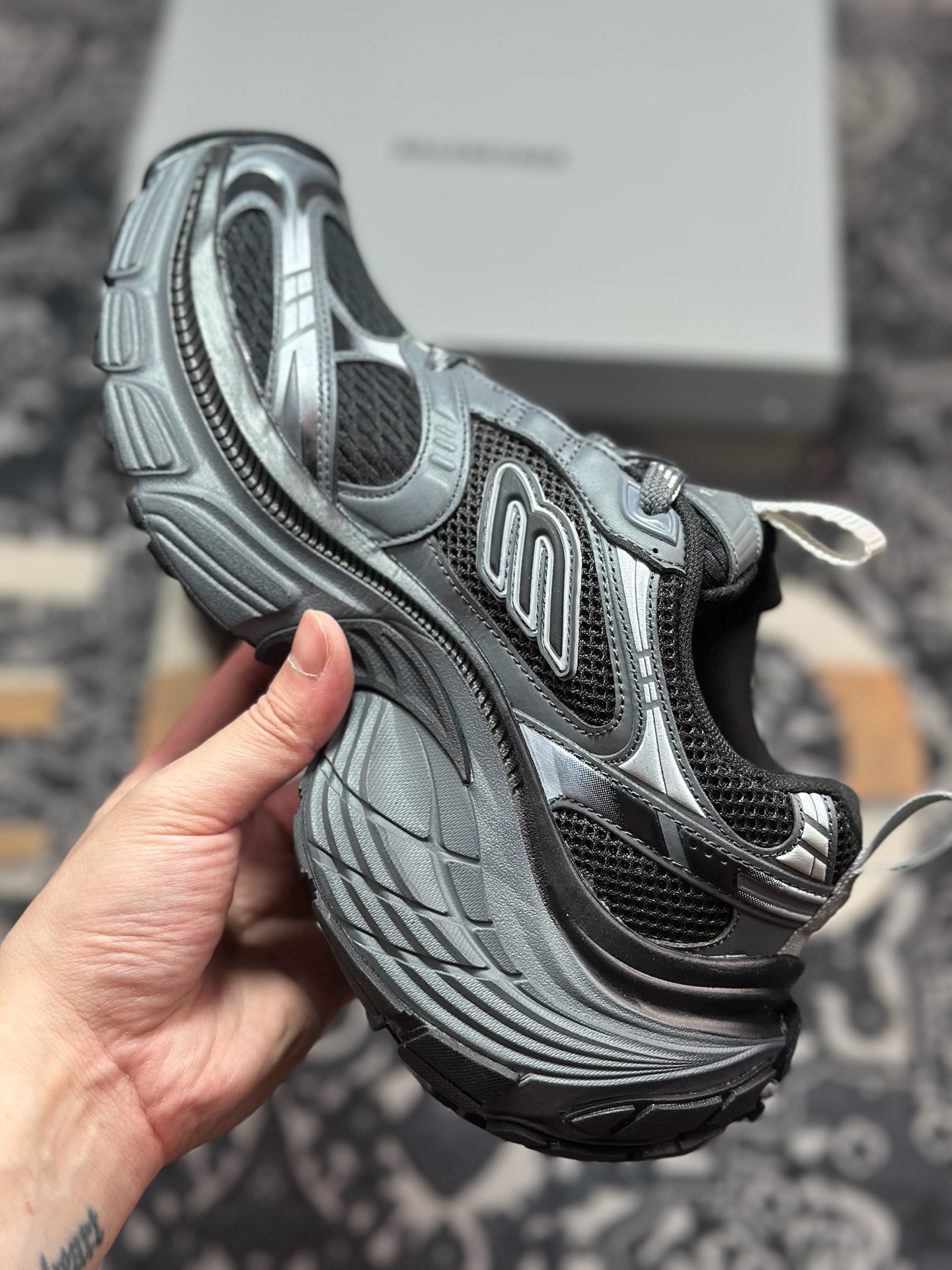 C7420 巴黎世家BALENCIAGA Cargo Sneaker 10XL船型系列低帮复古阔型厚底底姥爹风潮流百搭休闲运动鞋“全黑做旧”815853 W2MV2 0125 6XL-Chinese UA Cheap High Quatity Brand Clothes Bags handbags Sneakers wholesale wholesaler seller from China Factory suppliers Fashion Clothing Shoes best Quality Beautiful Price C7420 巴黎世家BALENCIAGA Cargo Sneaker 10XL船型系列低帮复古阔型厚底底姥爹风潮流百搭休闲运动鞋“全黑做旧”815853 W2MV2 0125 6XL