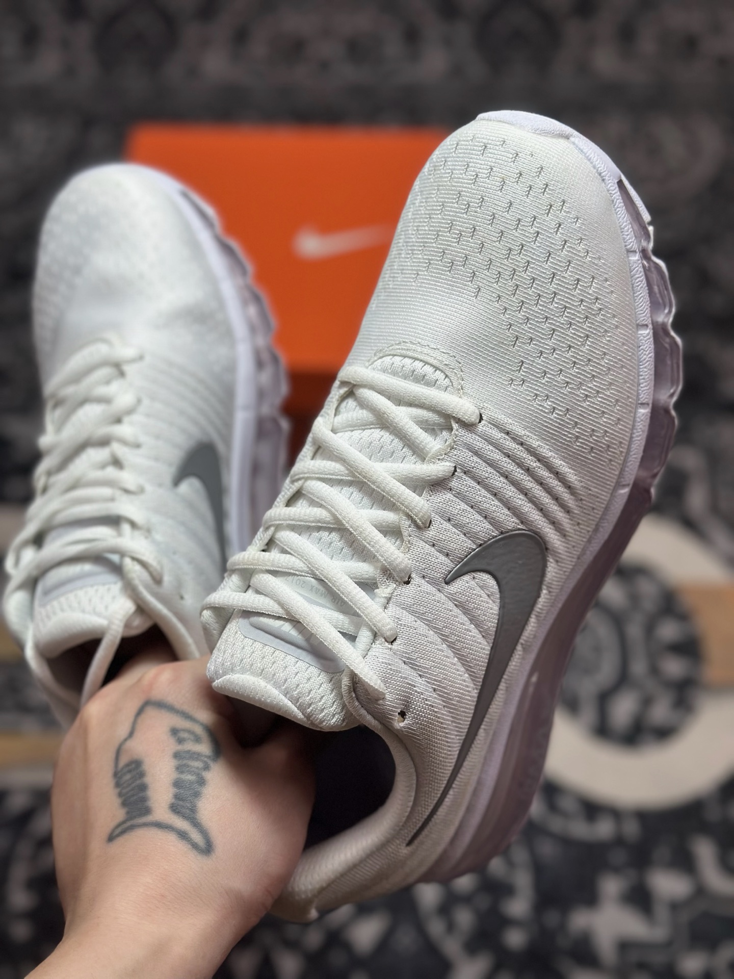 A5180 原厂级别 Nike Air Max 2017 全掌气垫鞋 849560-009-Chinese UA Cheap High Quatity Brand Clothes Bags handbags Sneakers wholesale wholesaler seller from China Factory suppliers Fashion Clothing Shoes best Quality Beautiful Price A5180 原厂级别 Nike Air Max 2017 全掌气垫鞋 849560-009