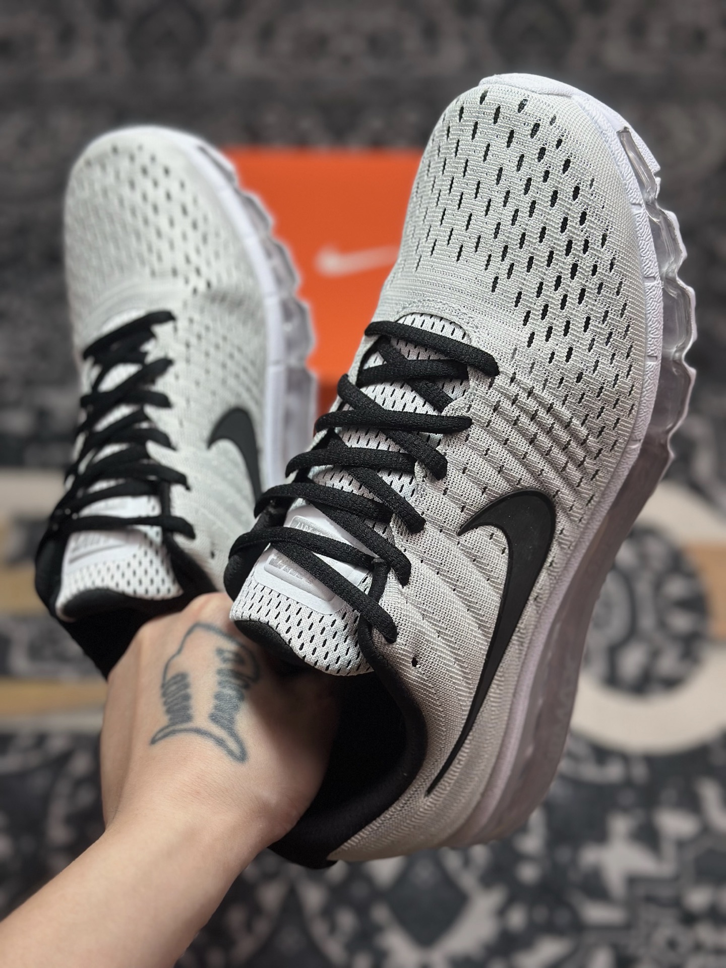 A5180 原厂级别 Nike Air Max 2017 全掌气垫鞋 849559-100-Chinese UA Cheap High Quatity Brand Clothes Bags handbags Sneakers wholesale wholesaler seller from China Factory suppliers Fashion Clothing Shoes best Quality Beautiful Price A5180 原厂级别 Nike Air Max 2017 全掌气垫鞋 849559-100