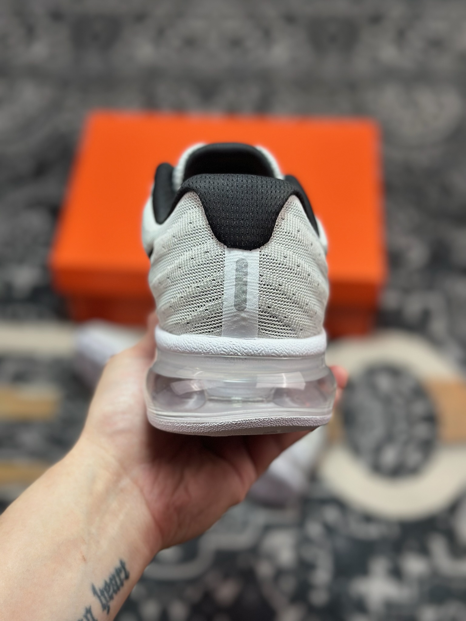 A5180 原厂级别 Nike Air Max 2017 全掌气垫鞋 849559-100-Chinese UA Cheap High Quatity Brand Clothes Bags handbags Sneakers wholesale wholesaler seller from China Factory suppliers Fashion Clothing Shoes best Quality Beautiful Price A5180 原厂级别 Nike Air Max 2017 全掌气垫鞋 849559-100