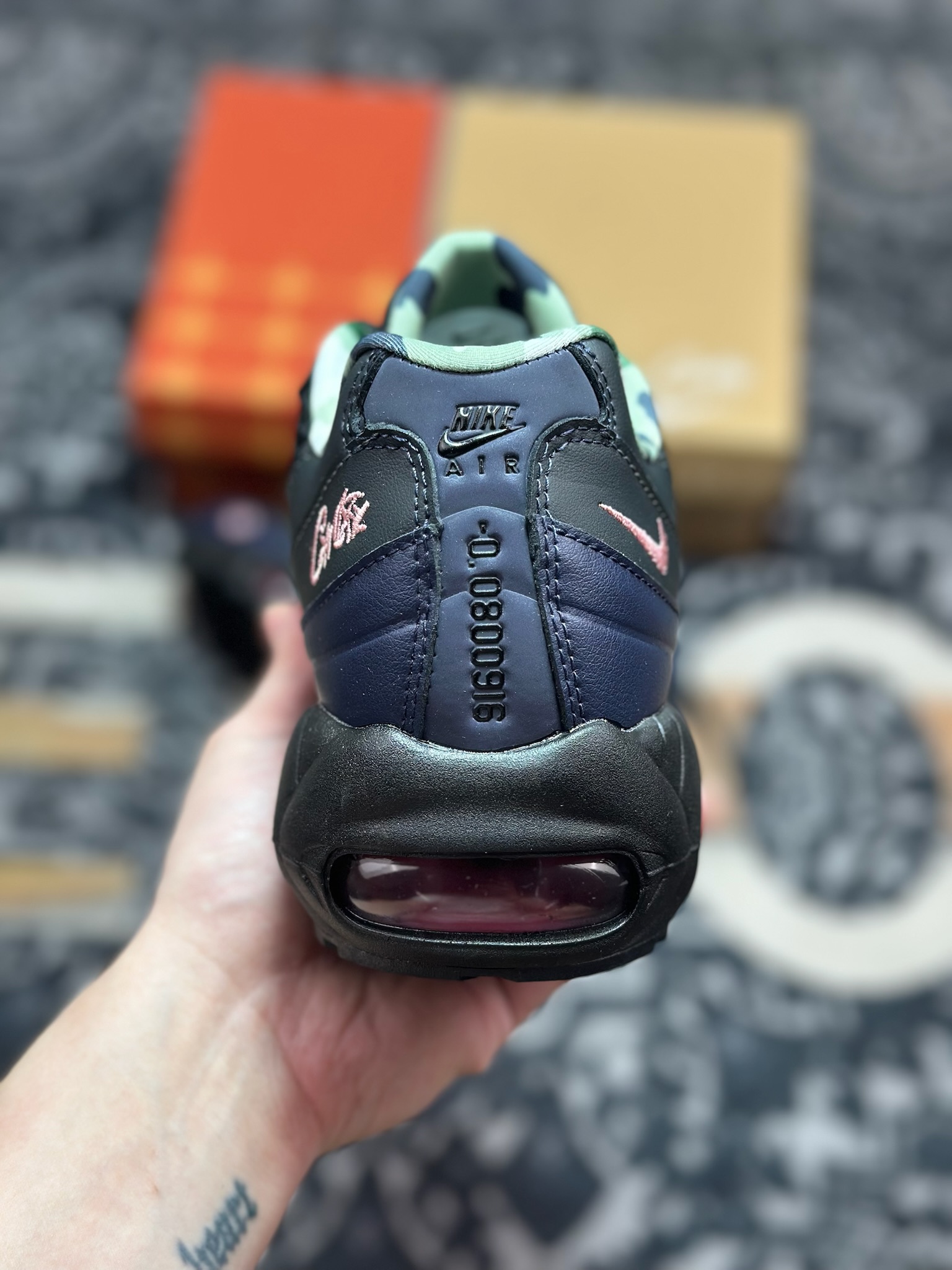 A820 Corteiz x NK Air Max 95 黑蓝粉 FB2709-001-Chinese UA Cheap High Quatity Brand Clothes Bags handbags Sneakers wholesale wholesaler seller from China Factory suppliers Fashion Clothing Shoes best Quality Beautiful Price A820 Corteiz x NK Air Max 95 黑蓝粉 FB2709-001